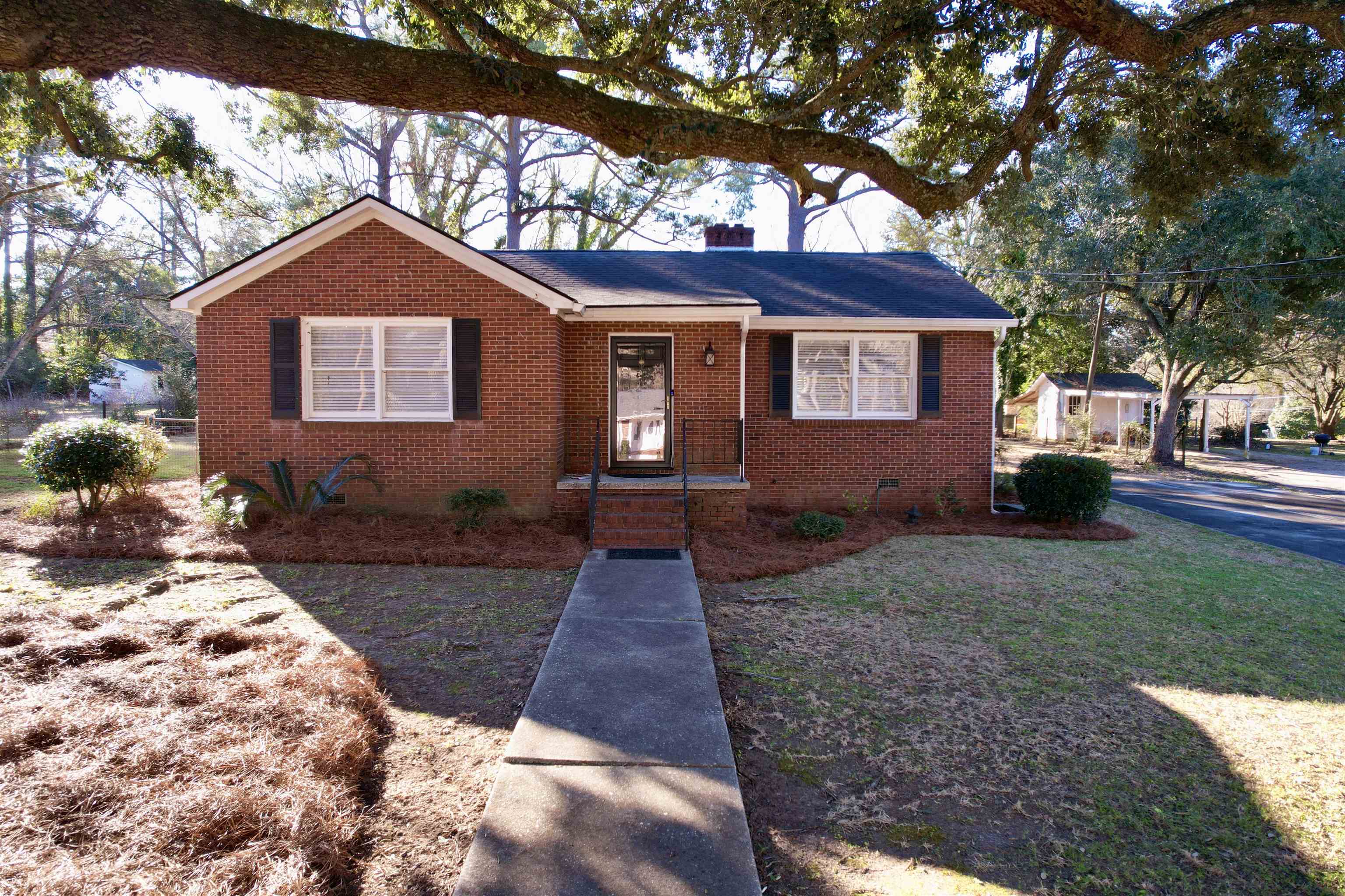 Homes for sale in Kingstree, SC | 517 Singleton Ave, Kingstree, SC 29556 | MLS# 2604562