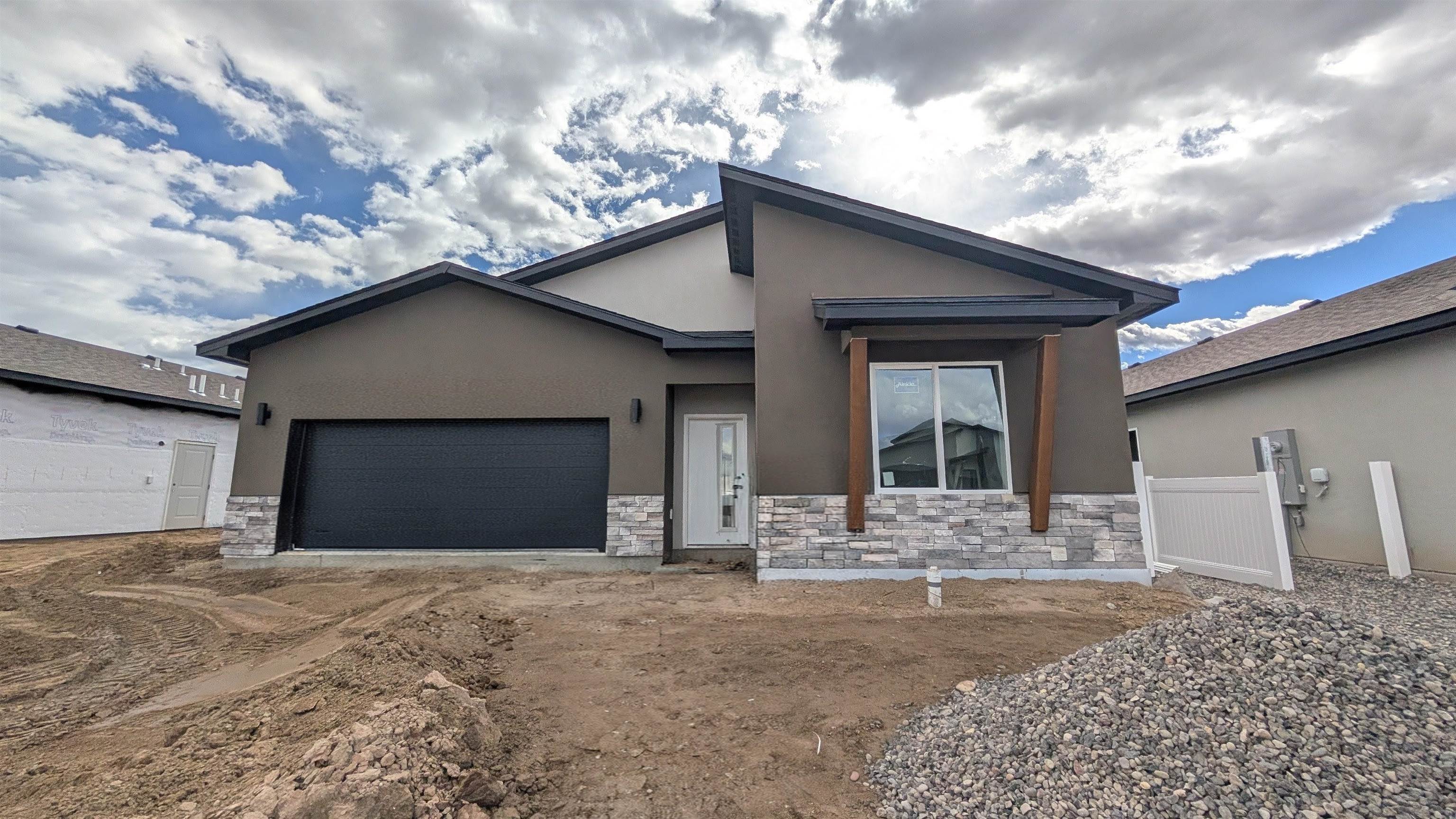 1660 Rusty Rivet Road