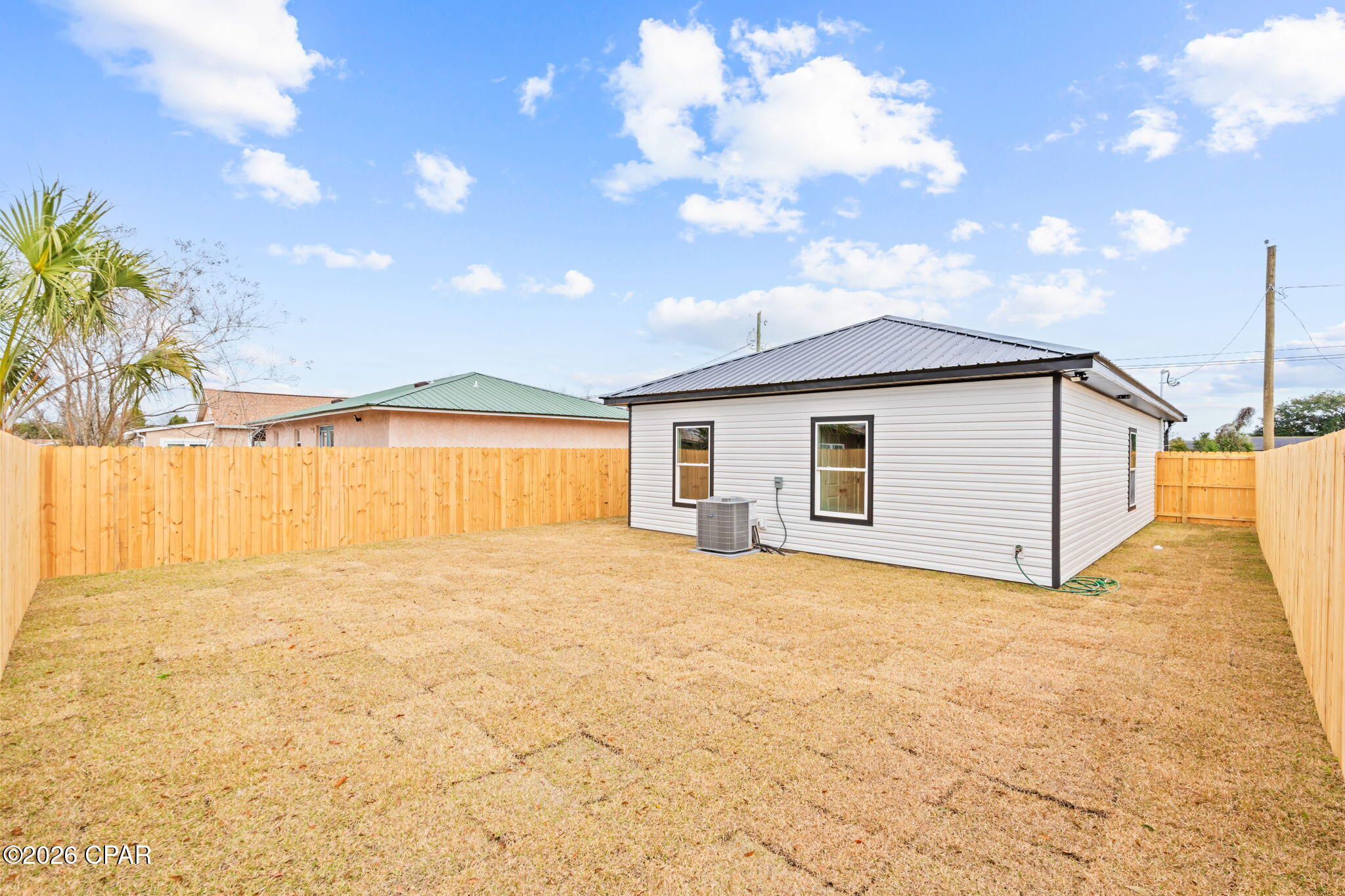 Image 32 For 927 Spring Avenue