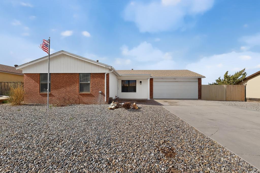 8228 Otero Avenue NE Albuquerque, NM 87109