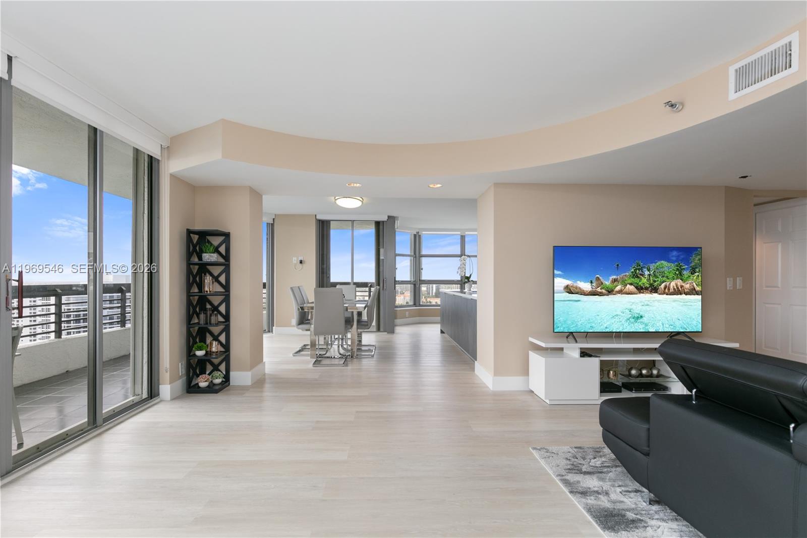 Homes for sale in Aventura, FL | 3500 Mystic Pointe Dr #2603, Aventura, FL 33180 | MLS# A11969546