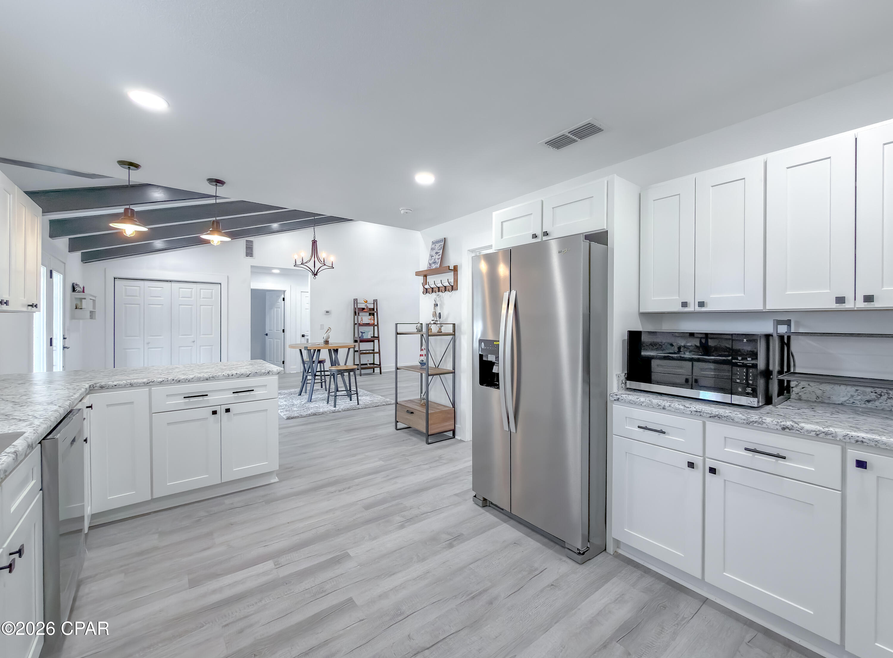 Image 17 For 15608 New Market Road