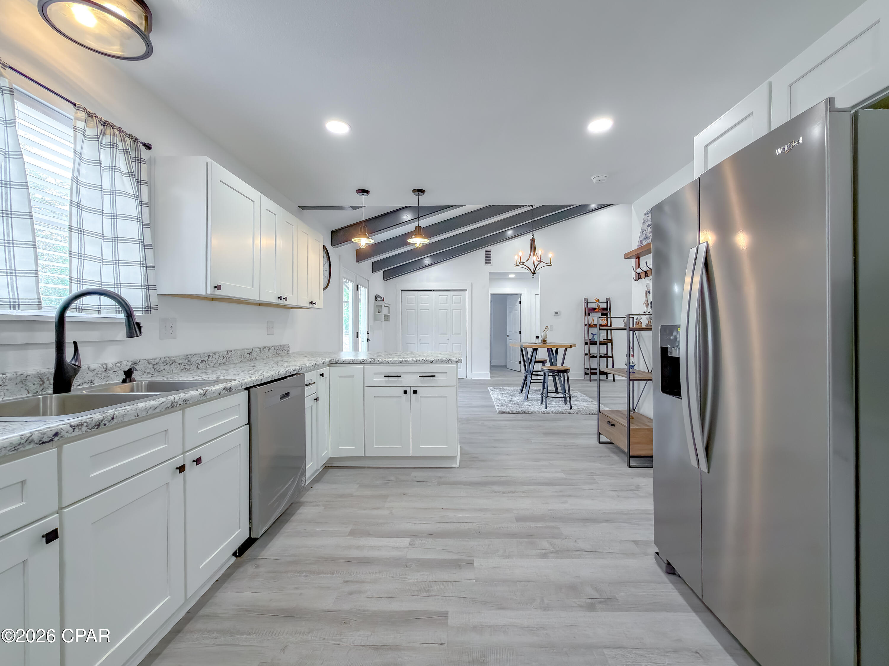 Image 18 For 15608 New Market Road