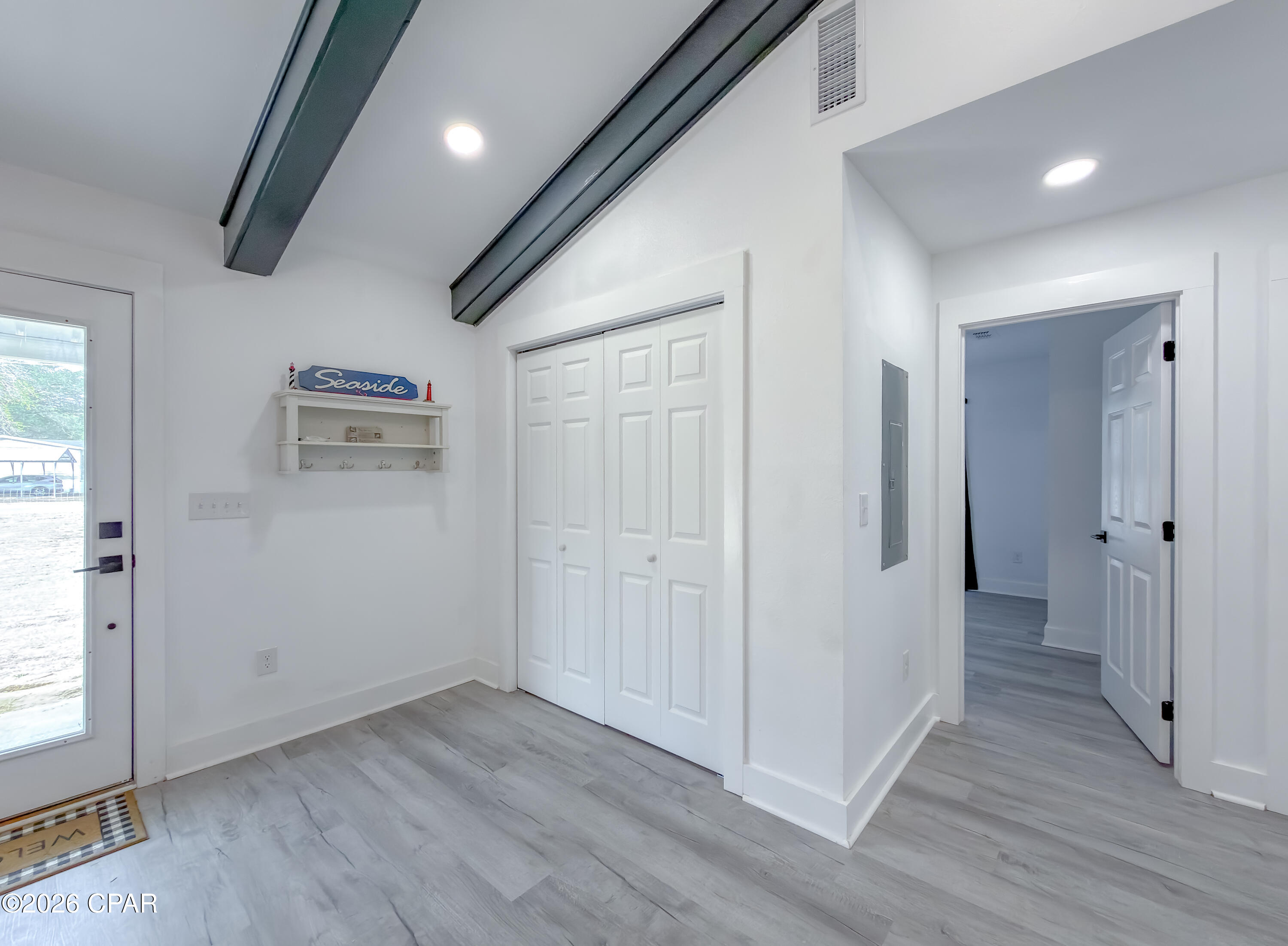 Image 5 For 15608 New Market Road