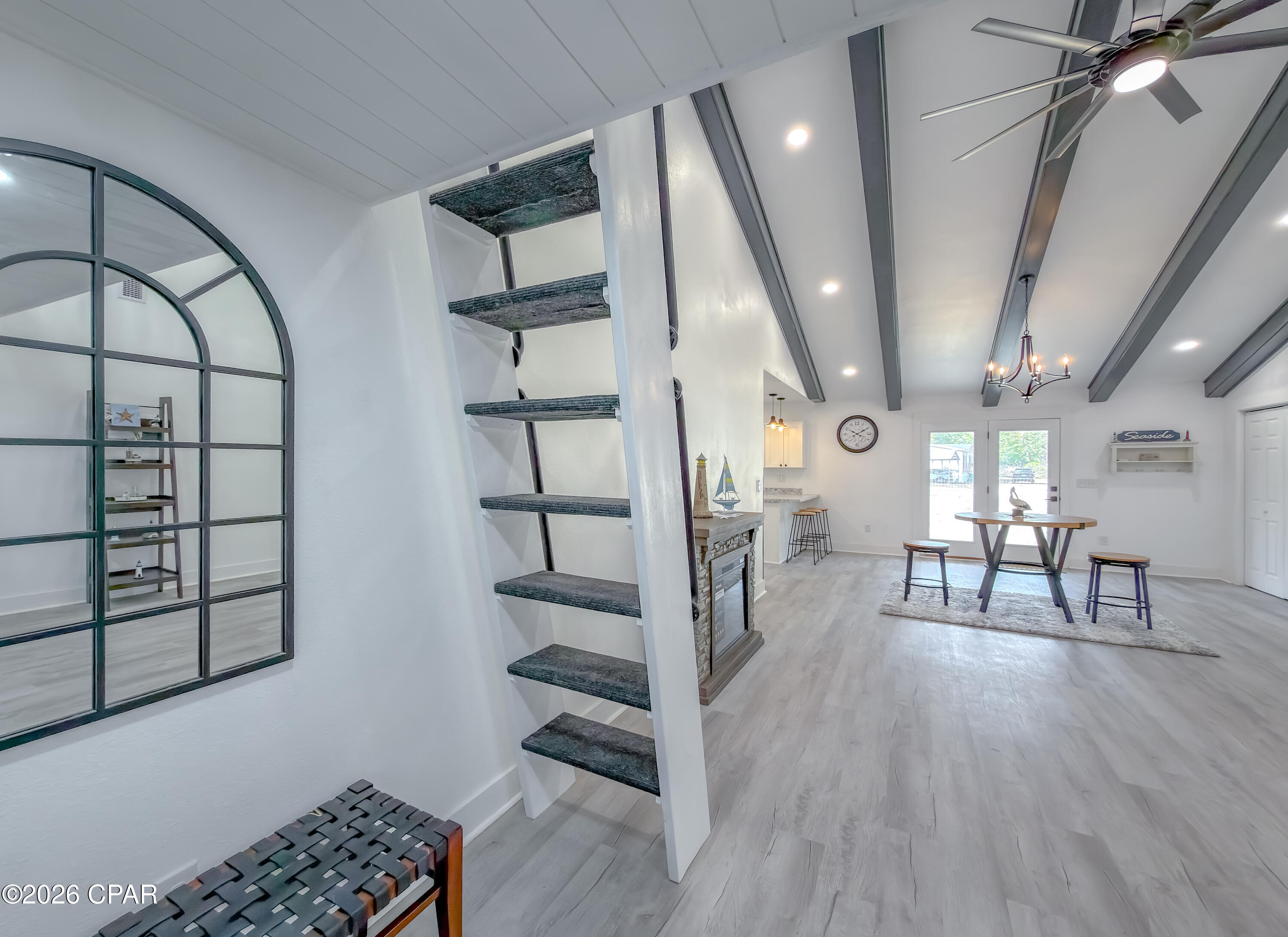 Image 7 For 15608 New Market Road