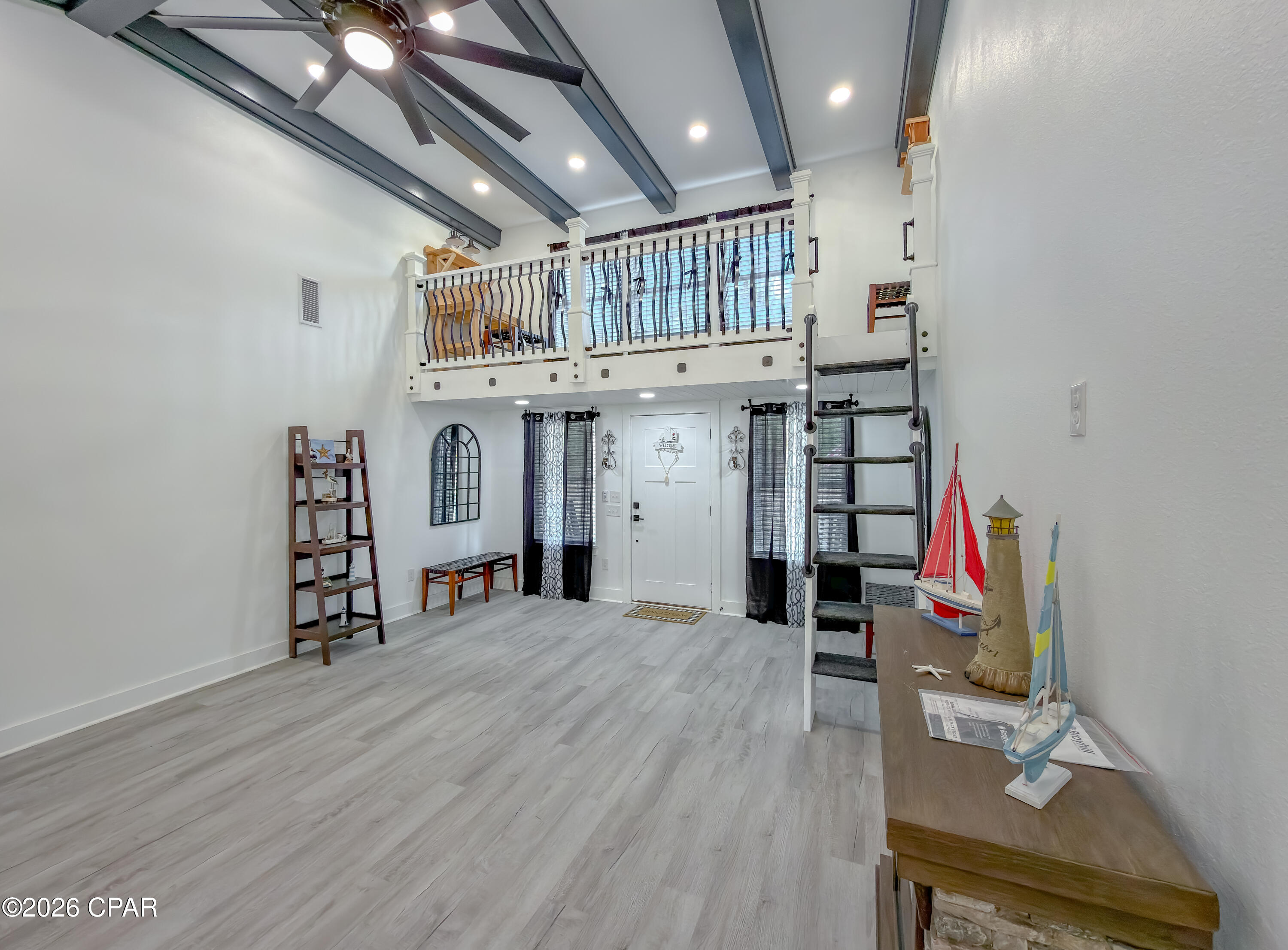 Image 8 For 15608 New Market Road