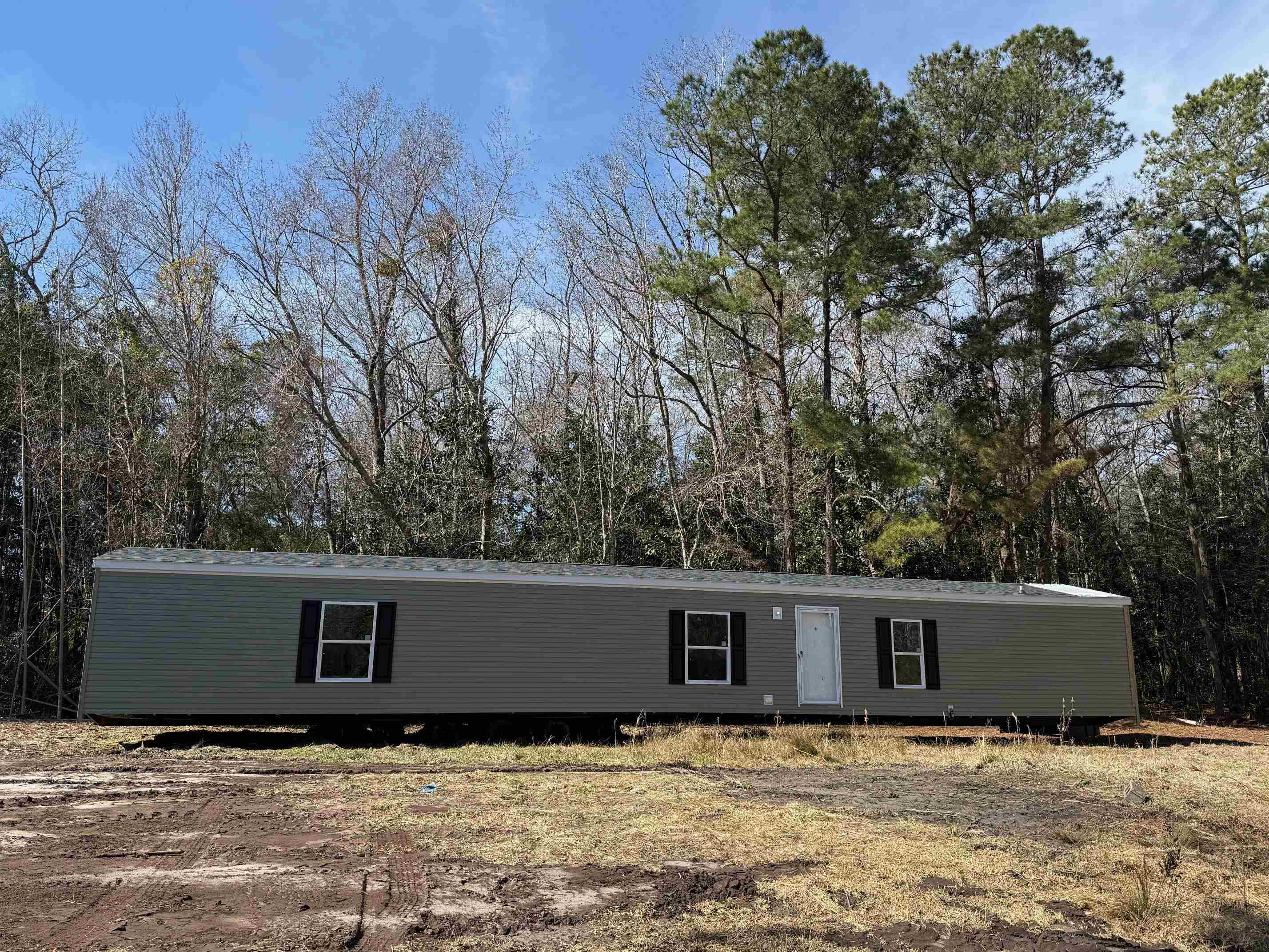 126 Oak Log Lake Rd. Conway, SC 29526