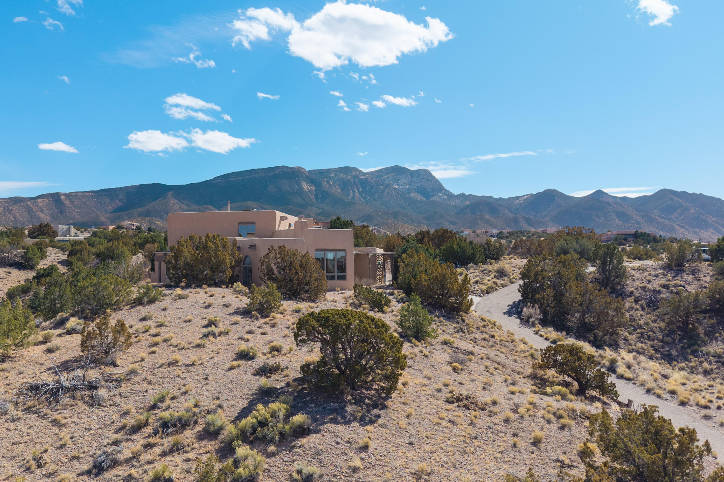 Photo 1 of Single family home for sale at 20 Calle Chamisa, Placitas, NM 87043 | MLS# 1098657 | Listing updated on 2026-10-10