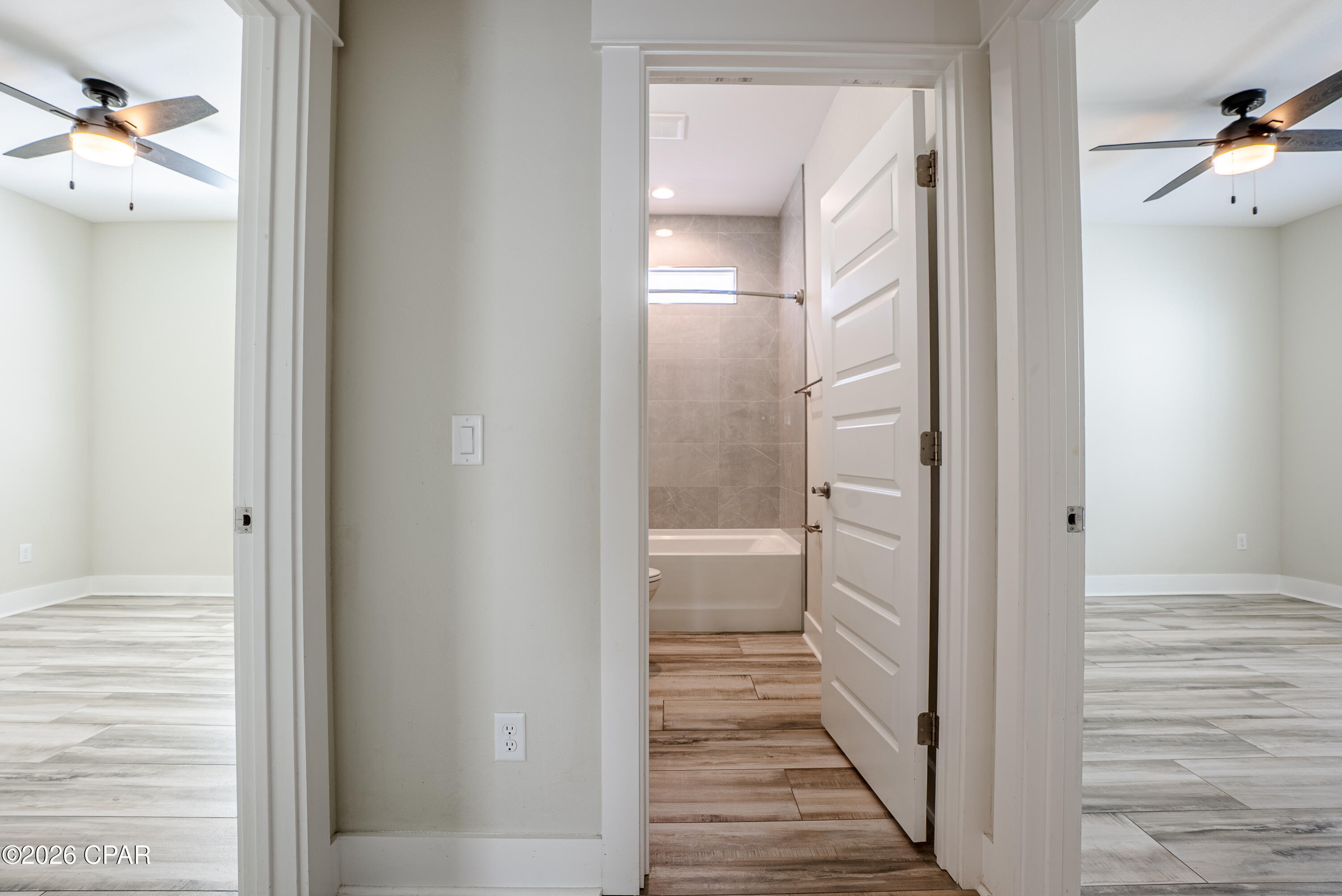 Image 21 For 253 Wells Street