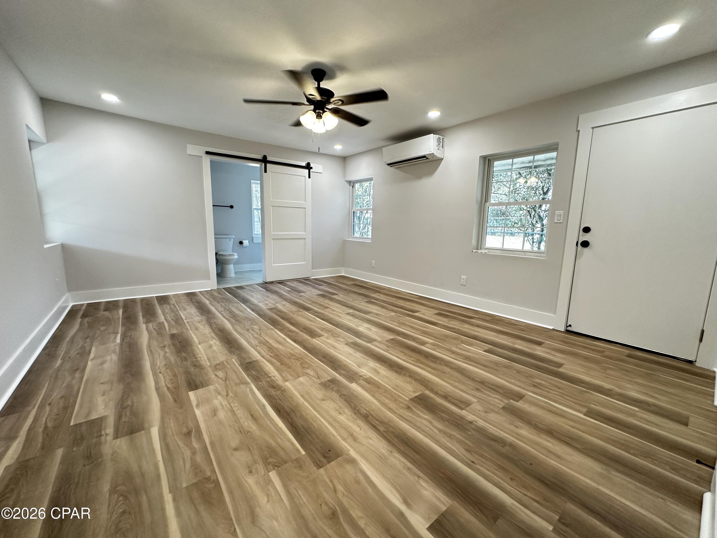 Image 3 For 111 Gayle Avenue