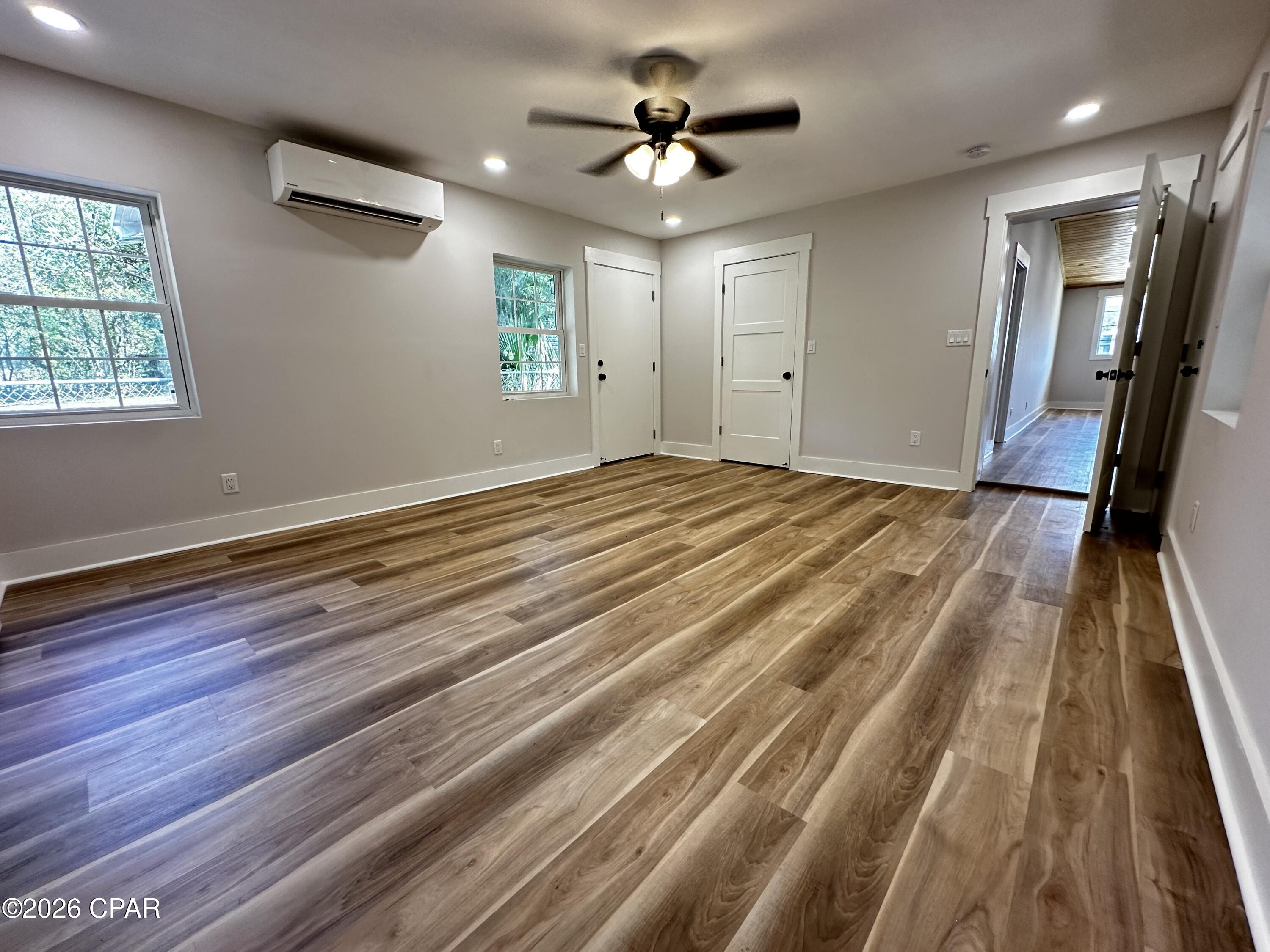 Image 4 For 111 Gayle Avenue