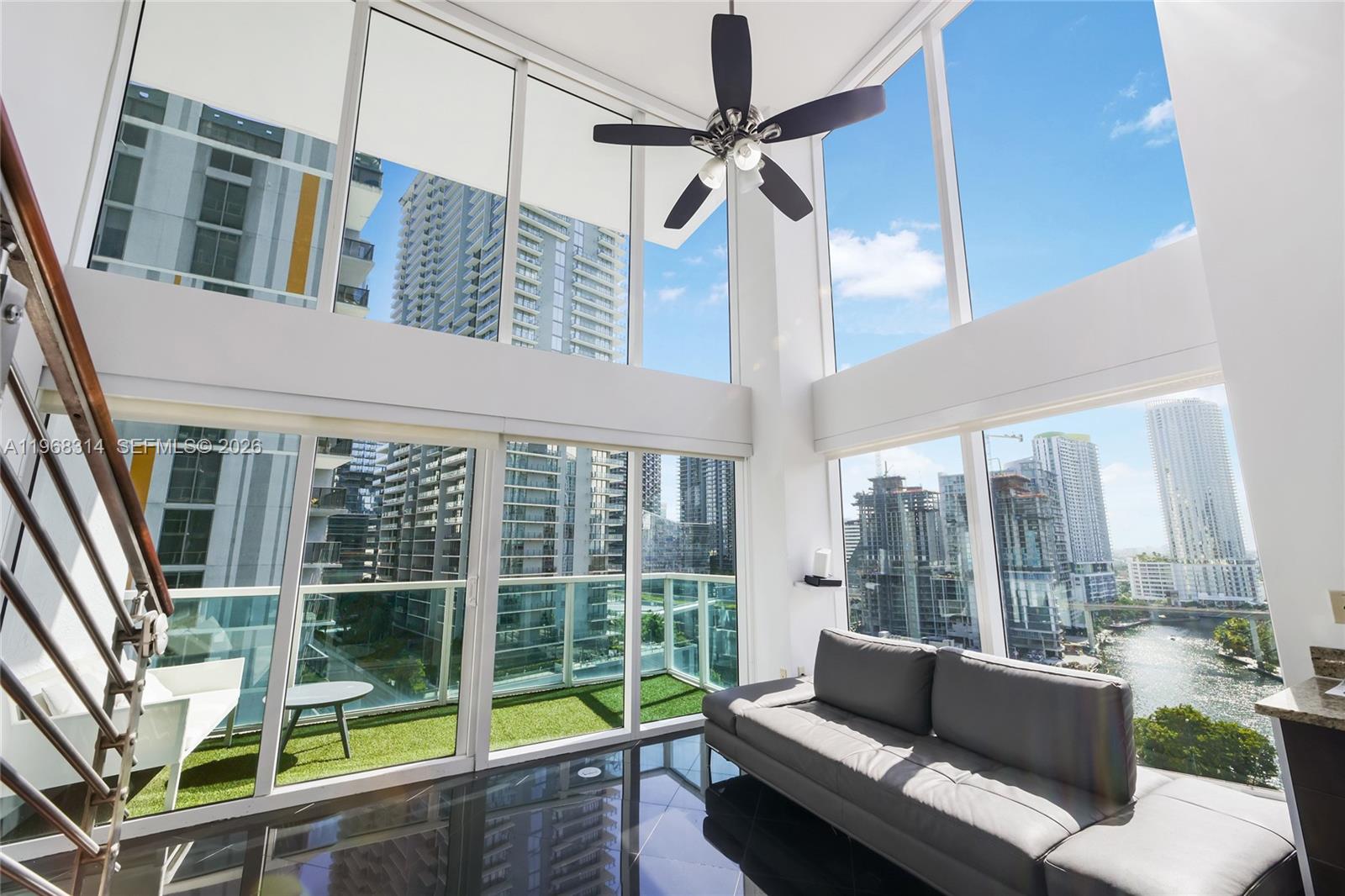 Condo for Sale in Miami, FL