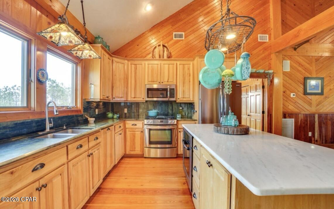 Image 21 For 2710 Blue Runner Road