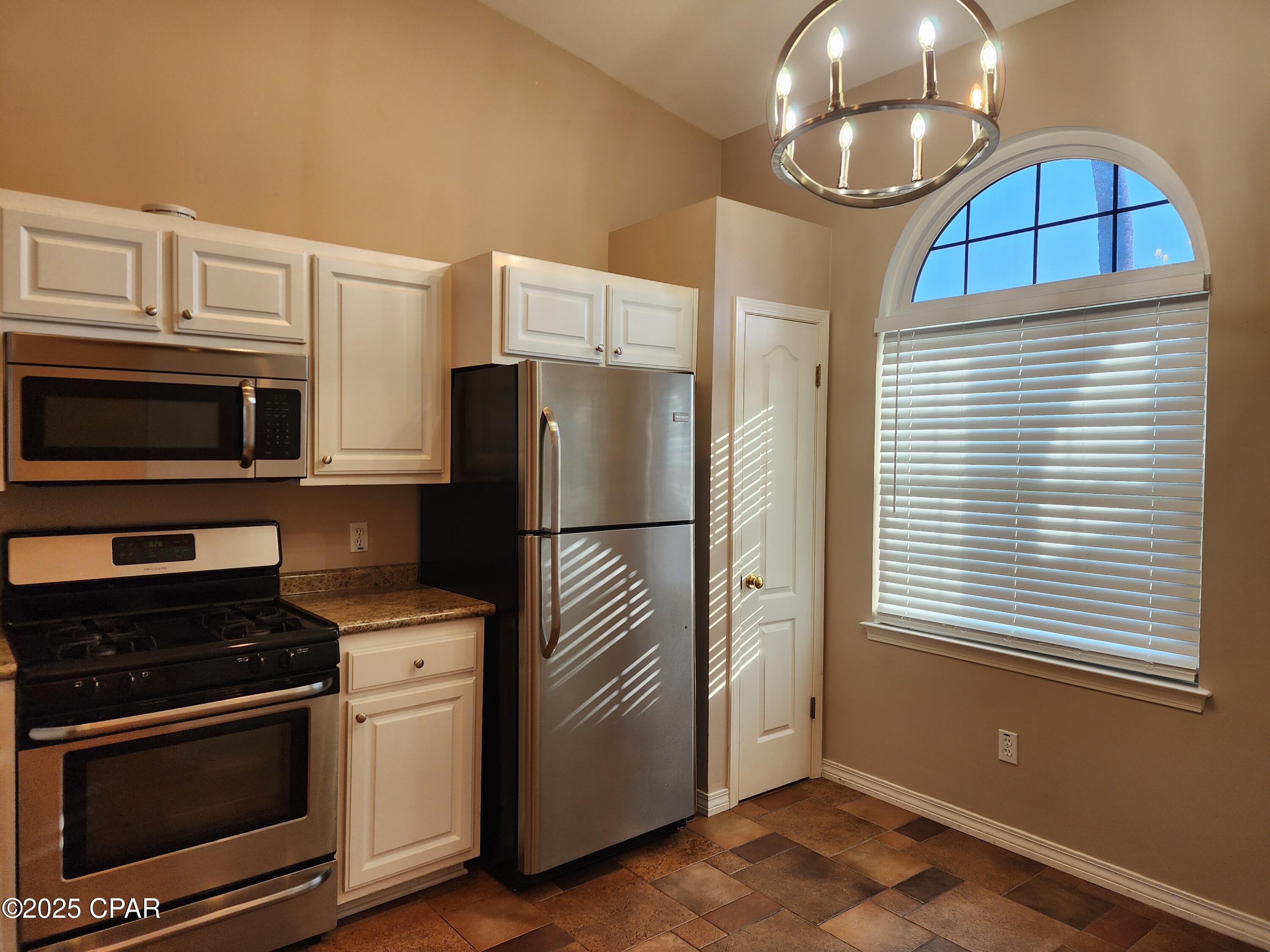 Image 3 For 200 Argonaut Street