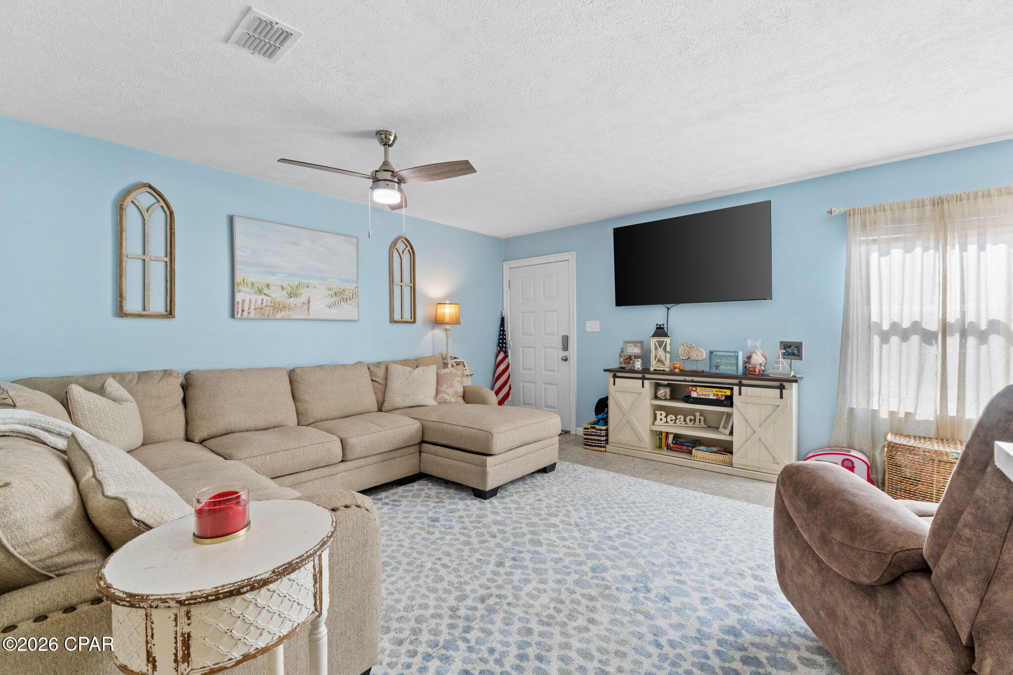 Image 4 For 7813 Lagoon Drive 5c