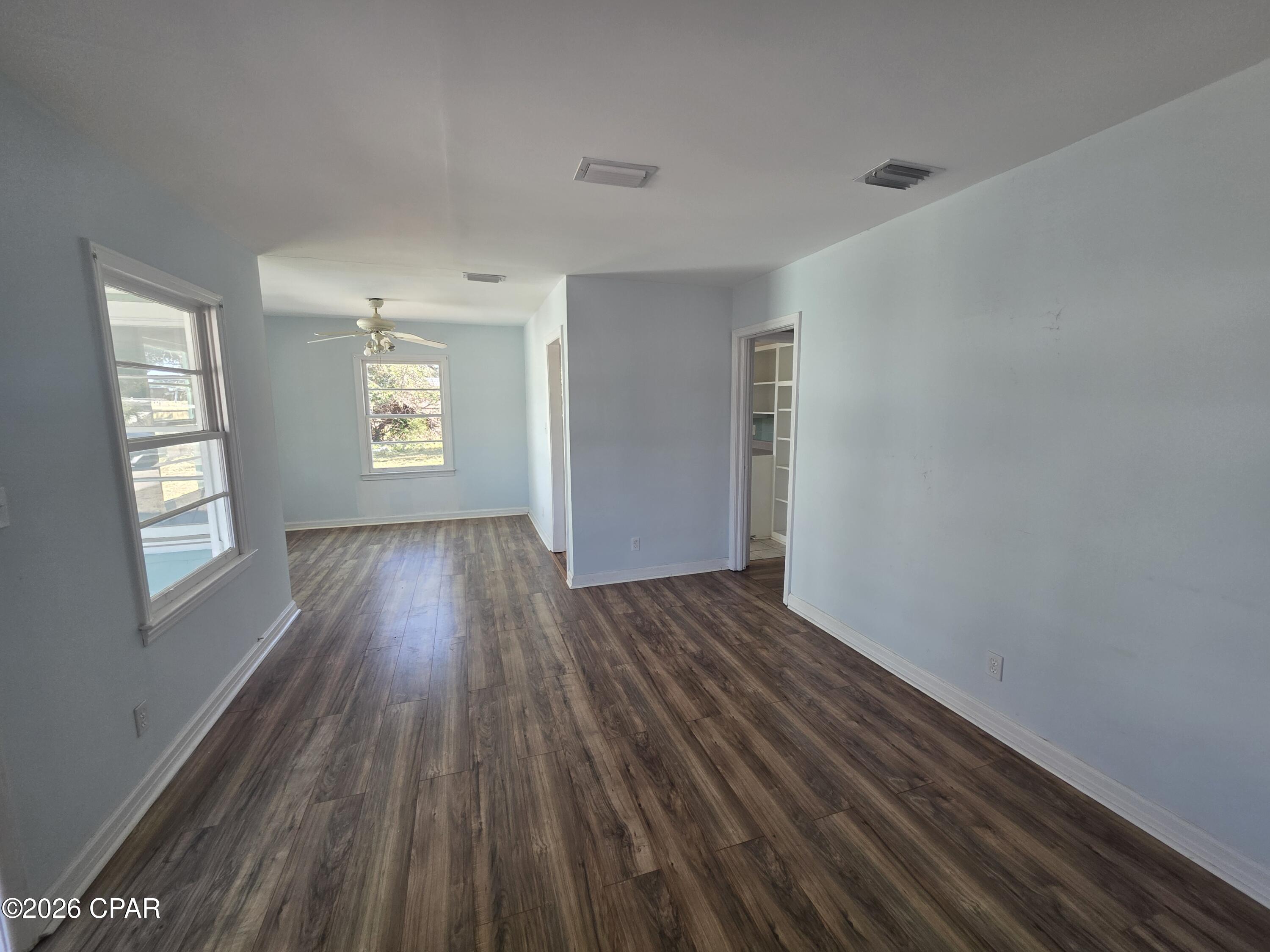 Image 4 For 1010 2nd Place