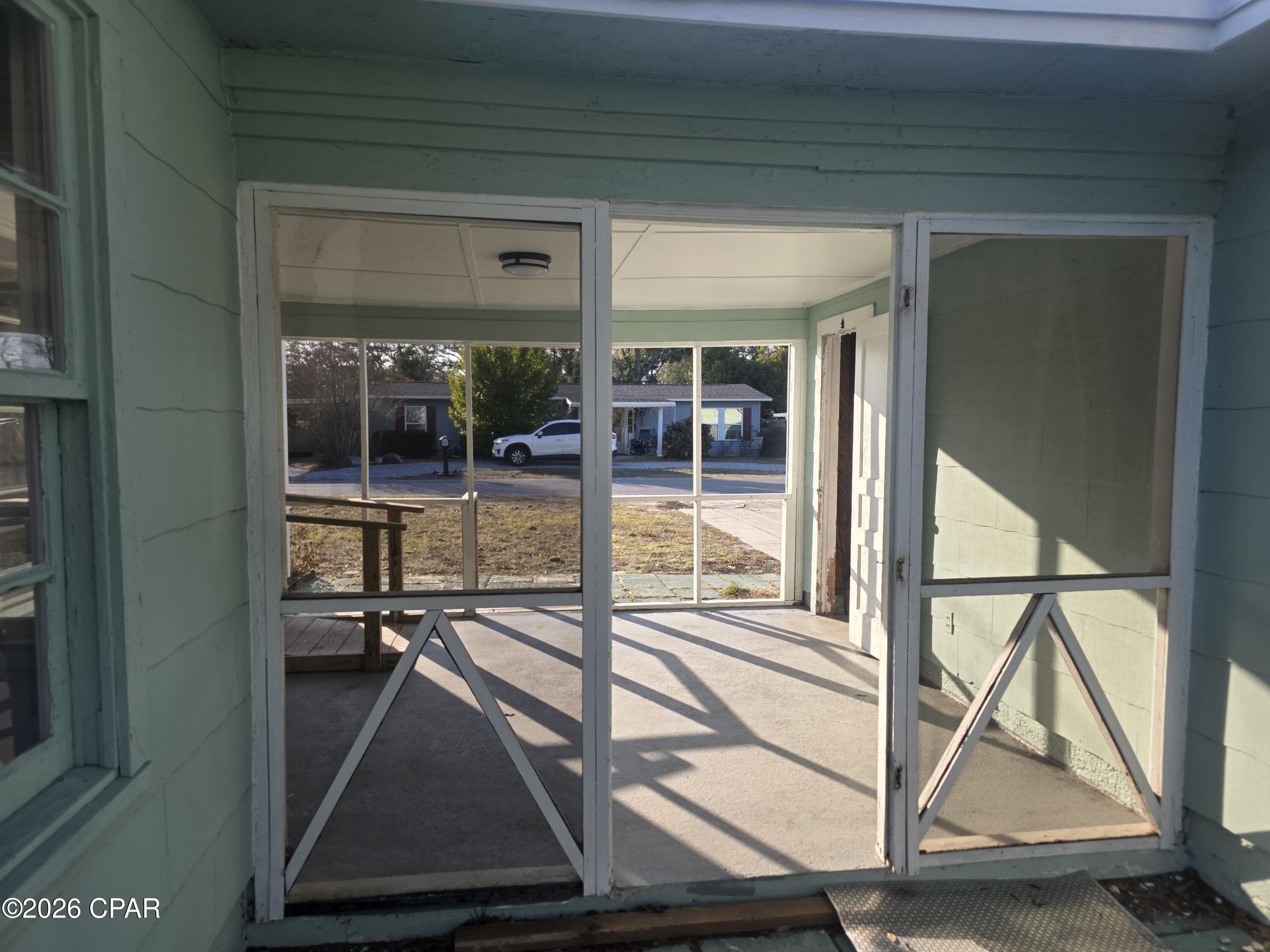 Image 7 For 1010 2nd Place