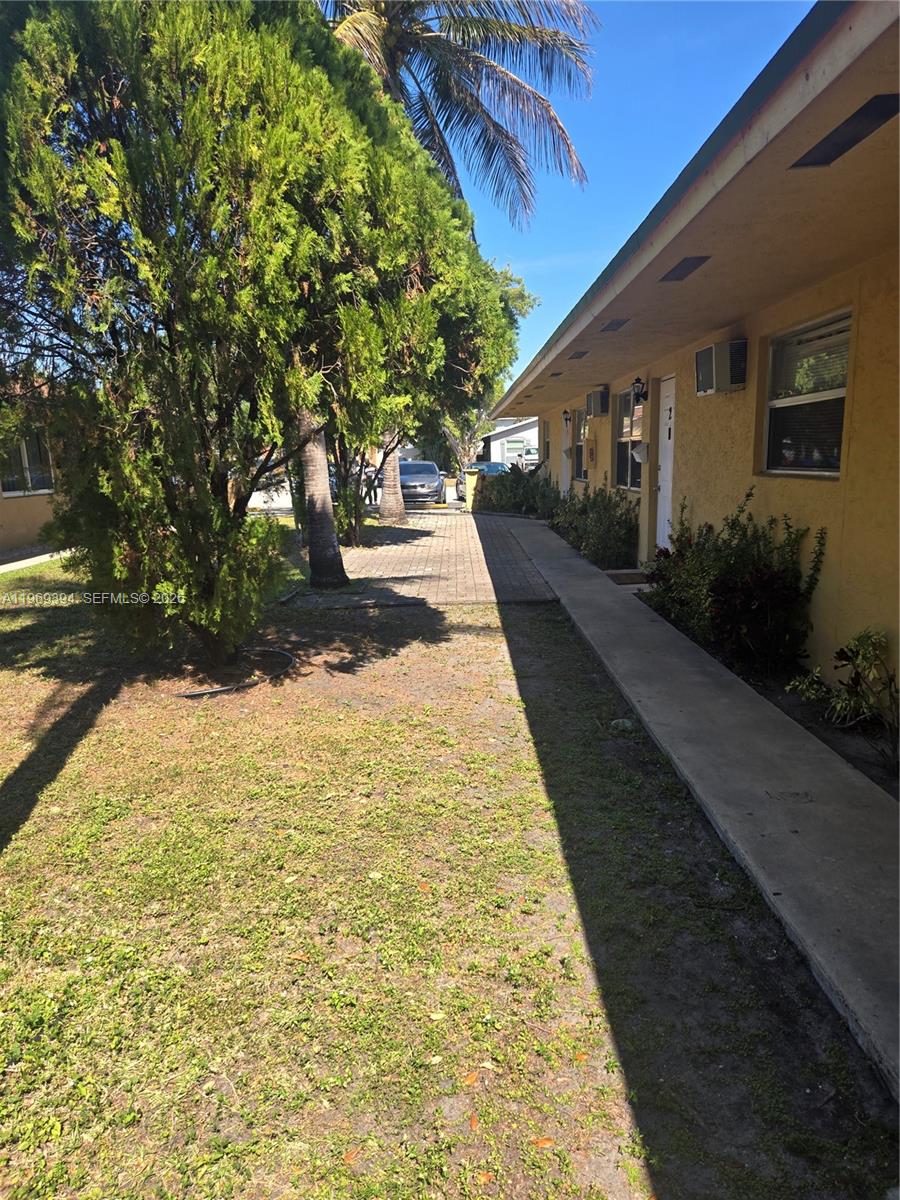 Homes for sale in Pompano Beach, FL | 208 Sw 1st Ct, Pompano Beach, FL 33060 | MLS# A11969394