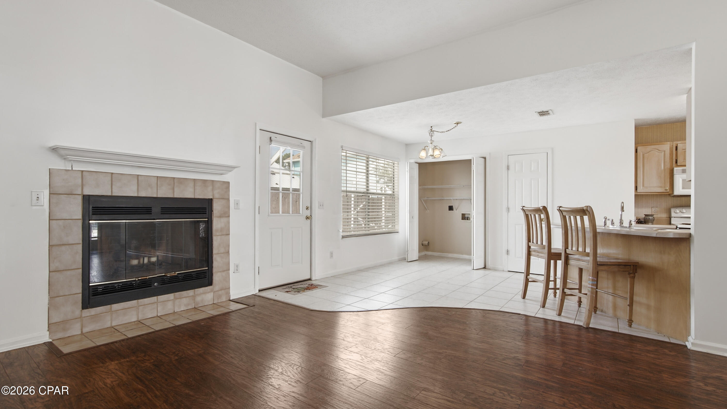 Image 18 For 919 Pelican Place