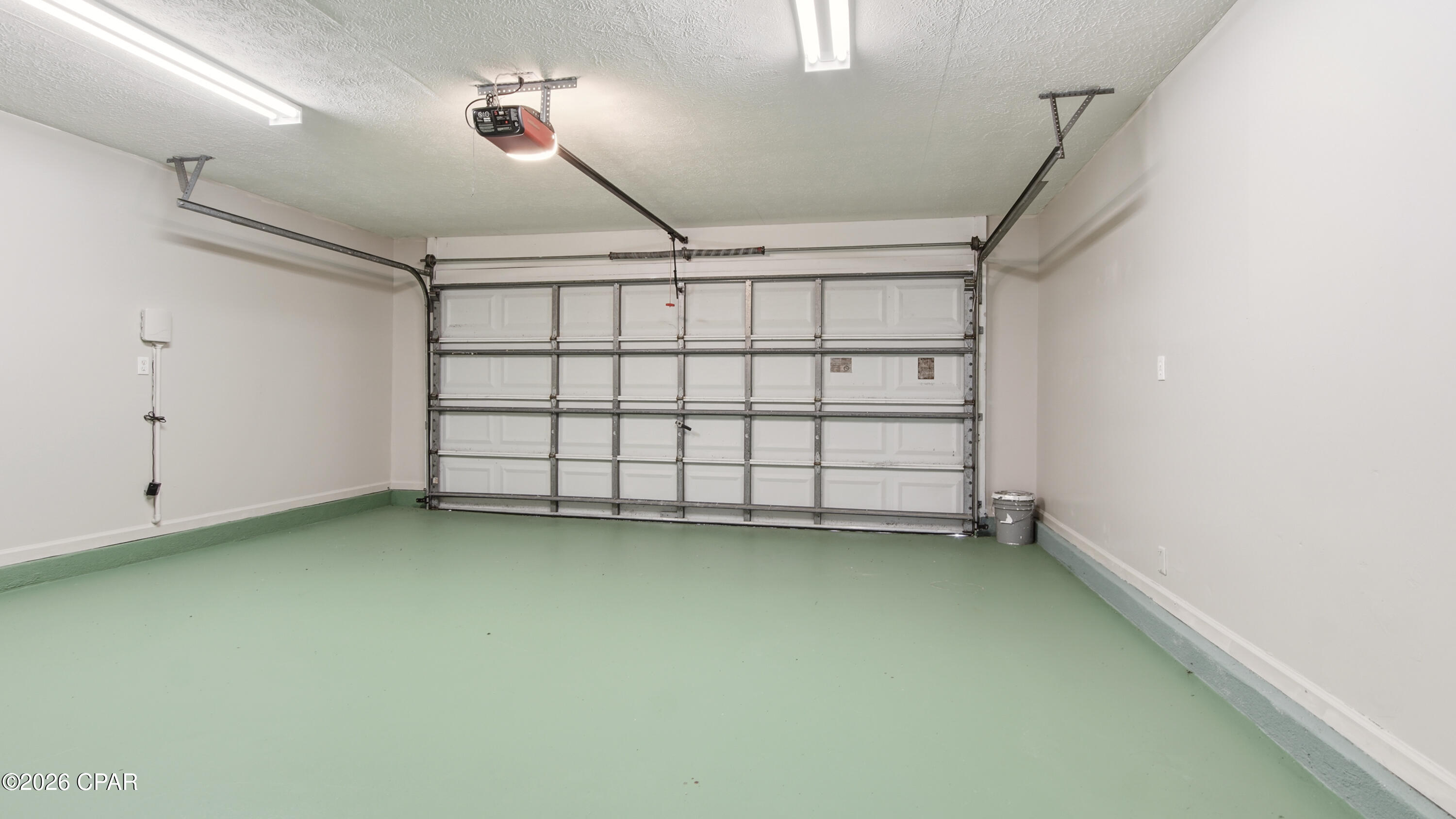 Image 26 For 919 Pelican Place