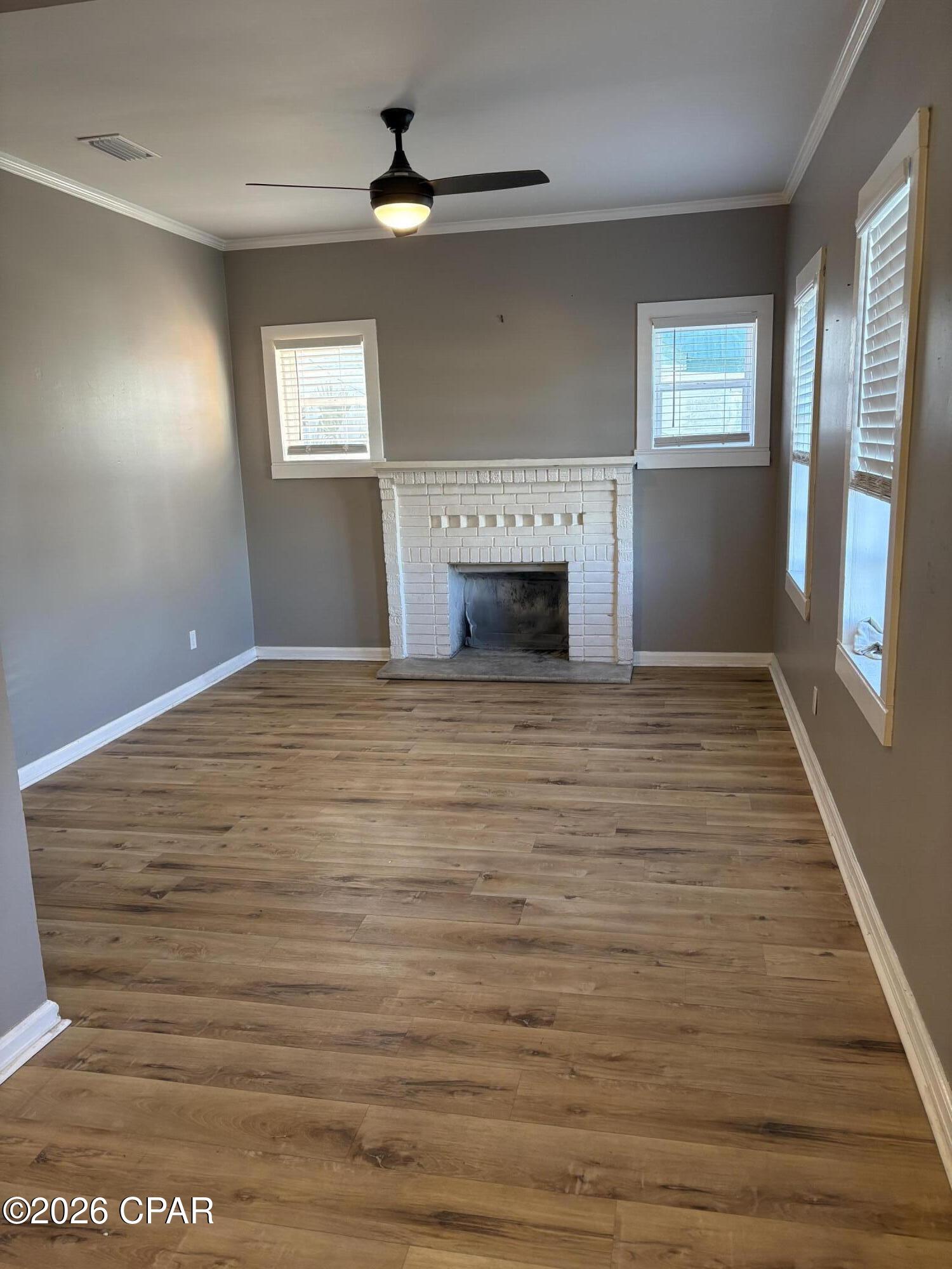 Image 3 For 1030 Jenks Avenue