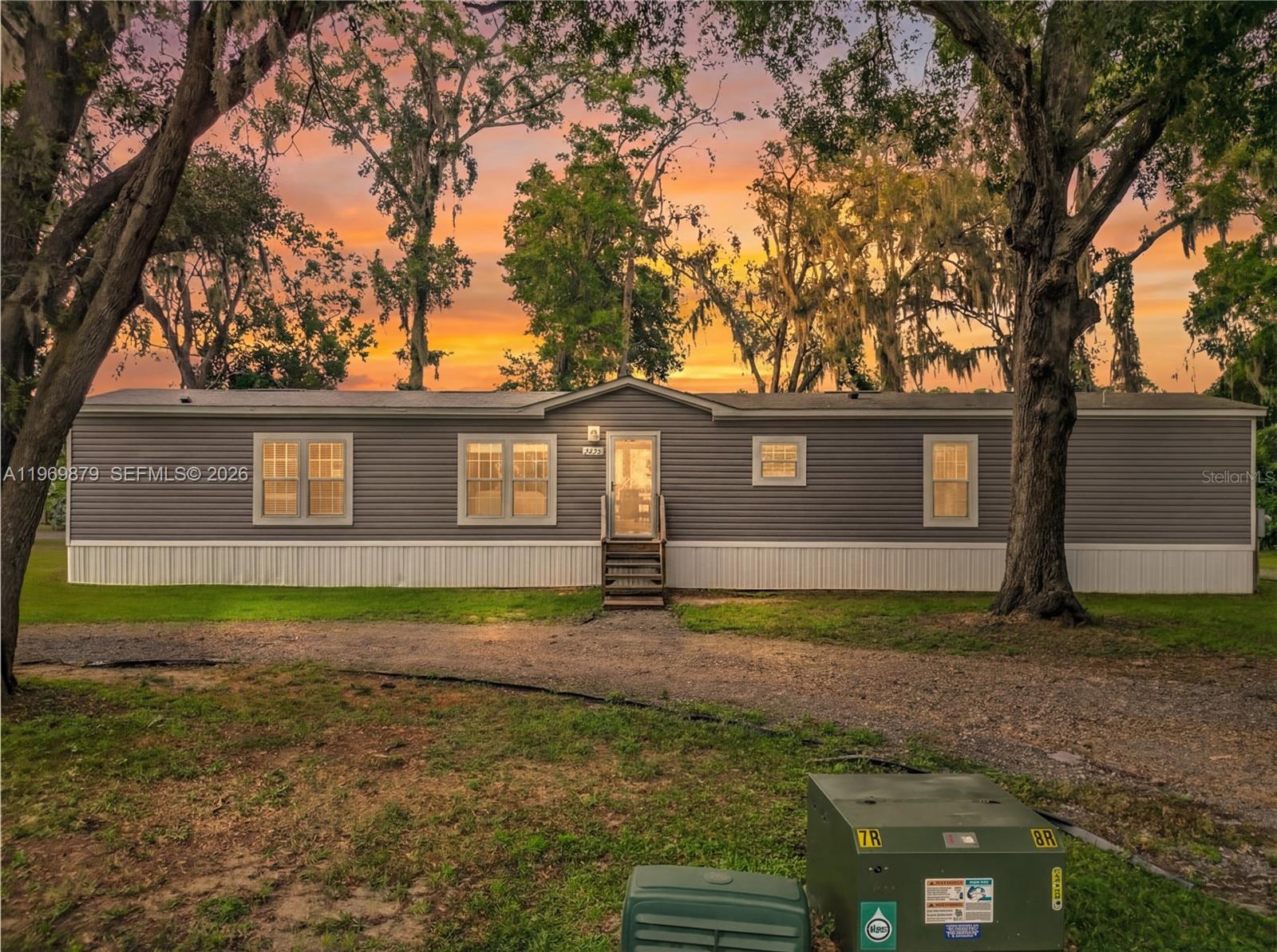 Homes for sale in Ocala, FL | 2815 Sw 89Th Pl, Ocala, FL 34476 | MLS# A11969879