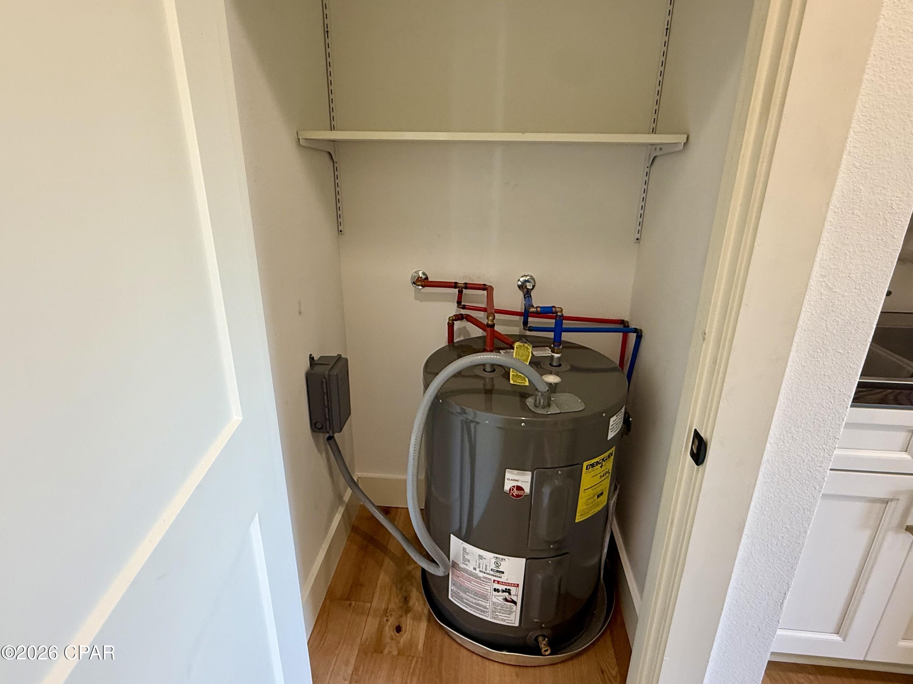 Image 10 For 145 6th Street