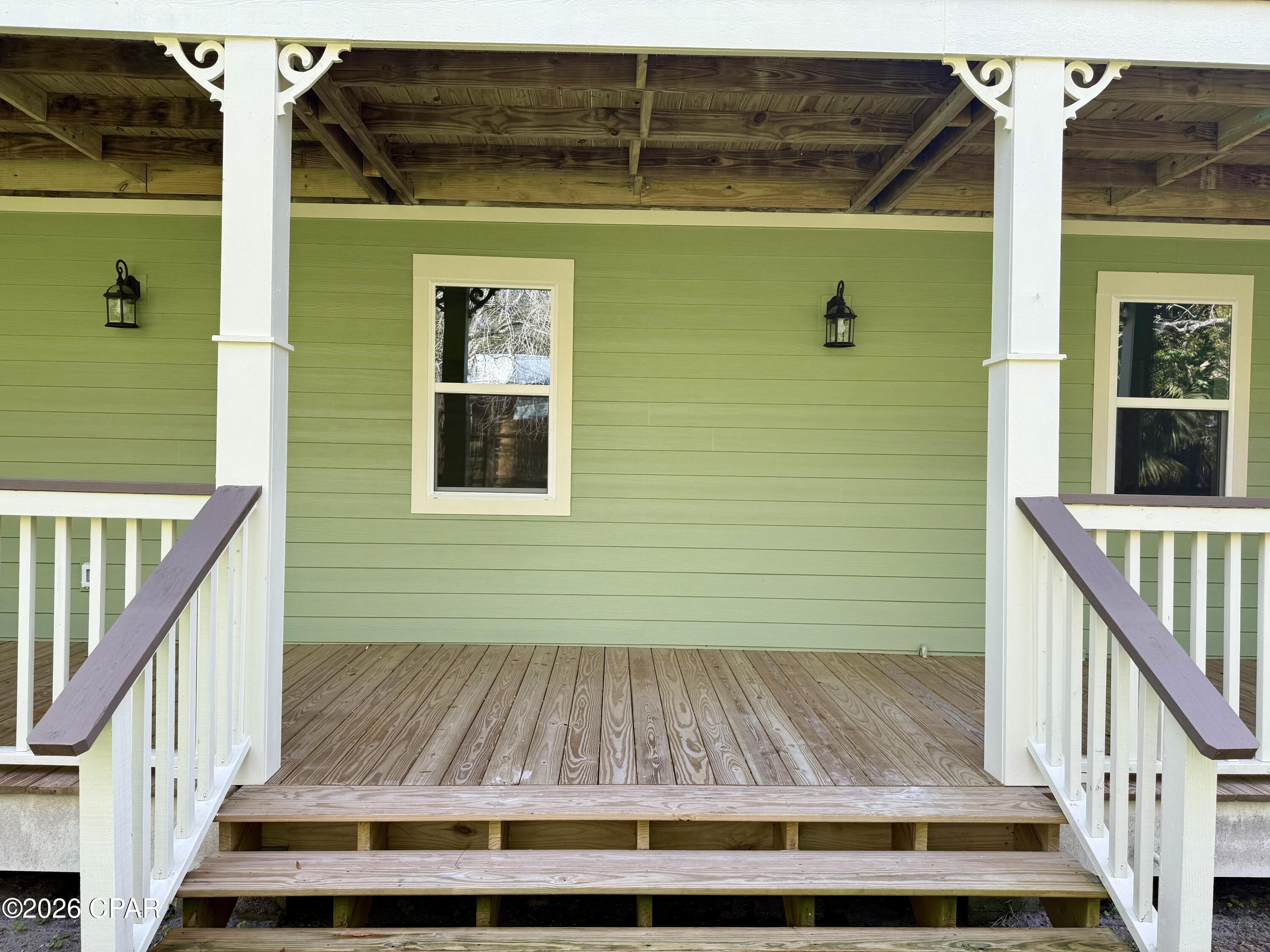 Listing photo id 35 for 145 6th Street