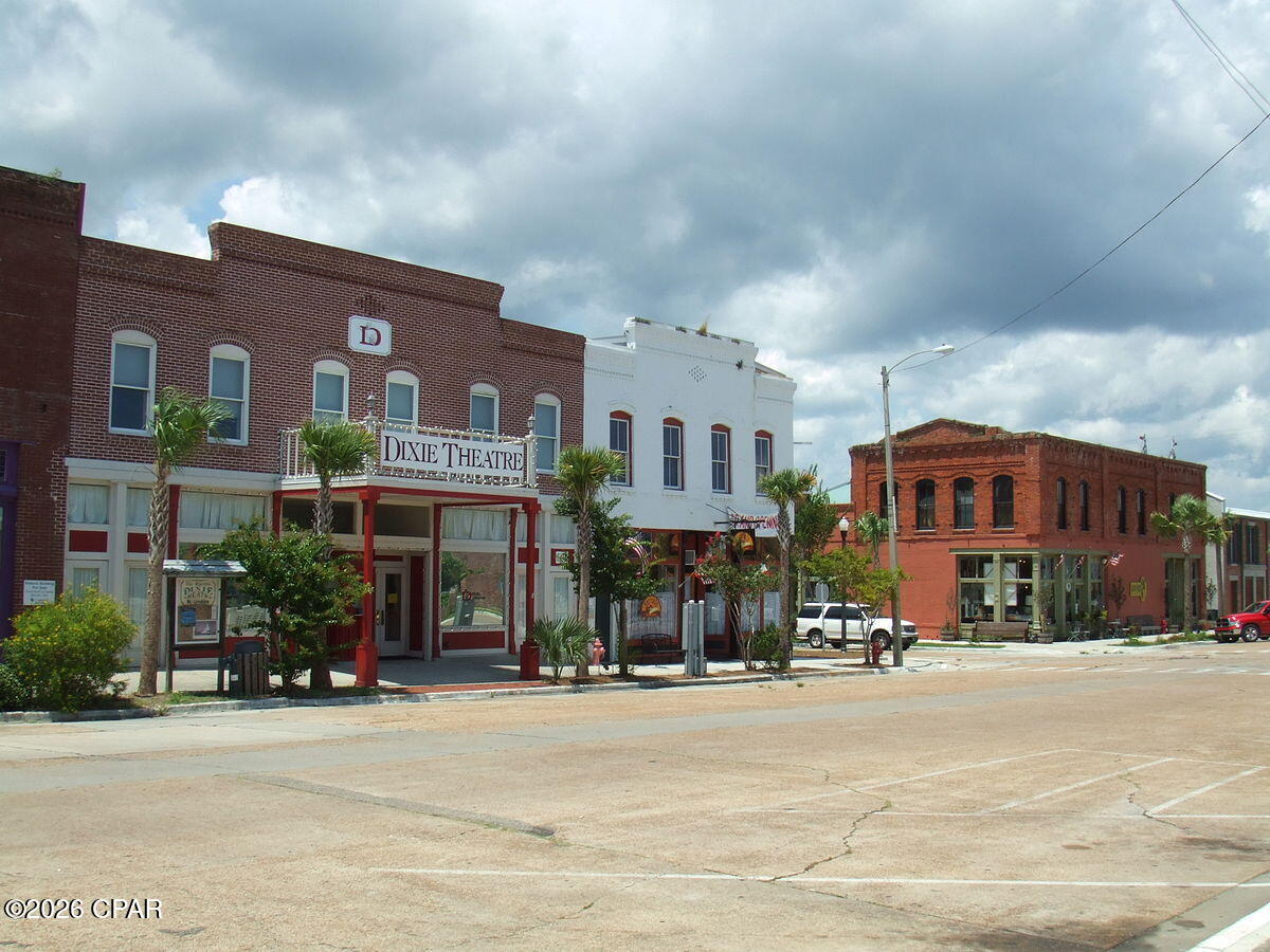 Image 42 For 145 6th Street