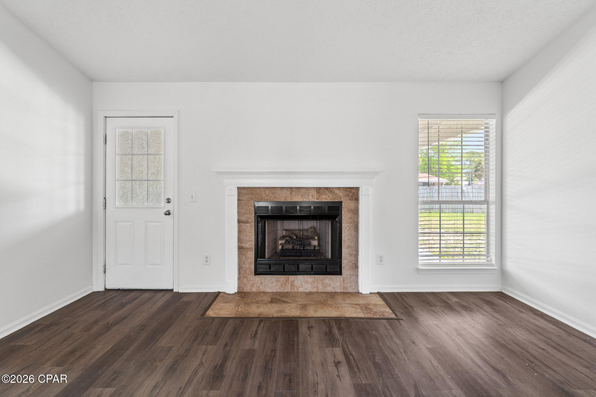 Image 19 For 186 Treasure Palm Drive