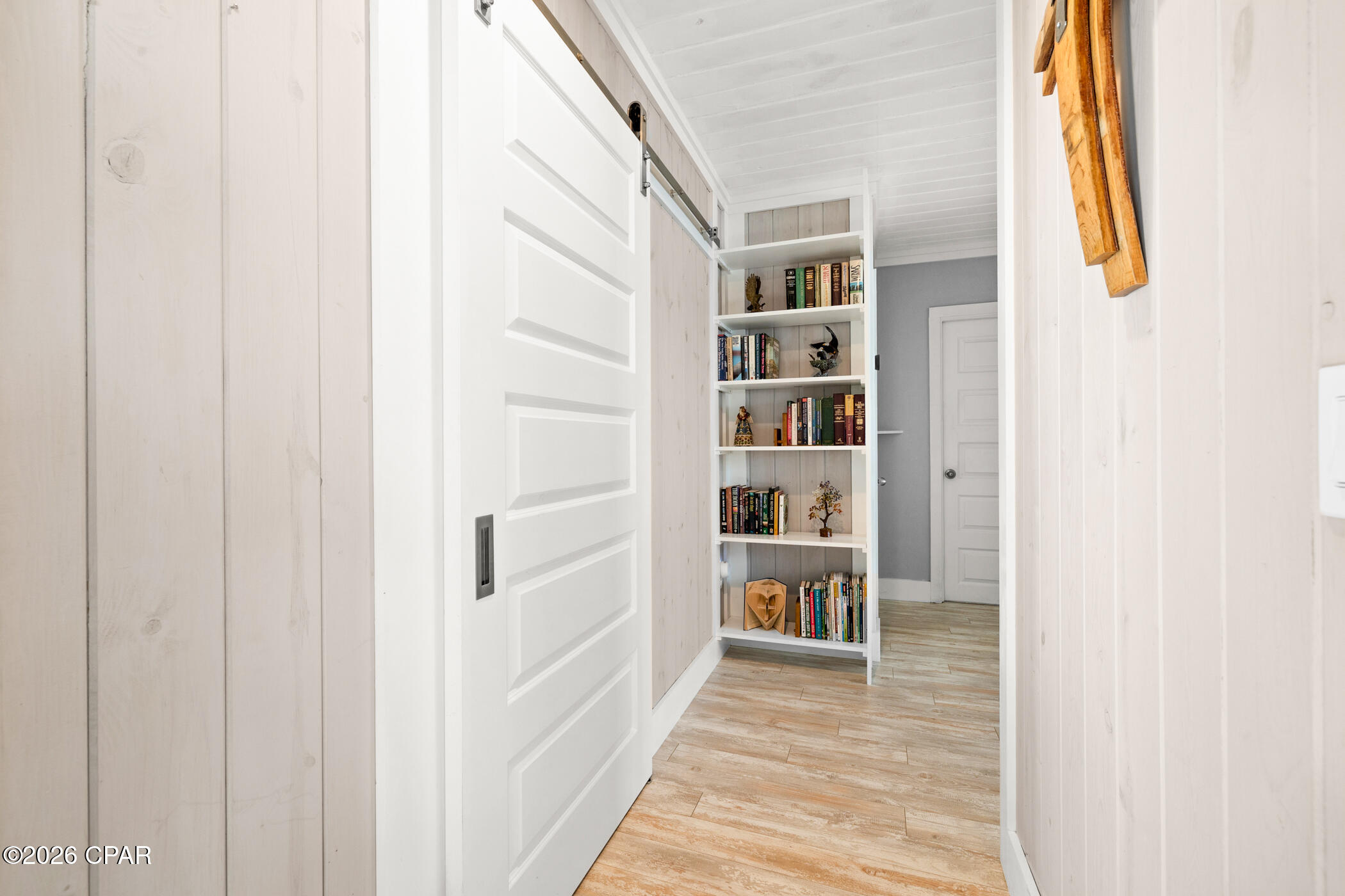 Image 10 For 209 Oleander Drive