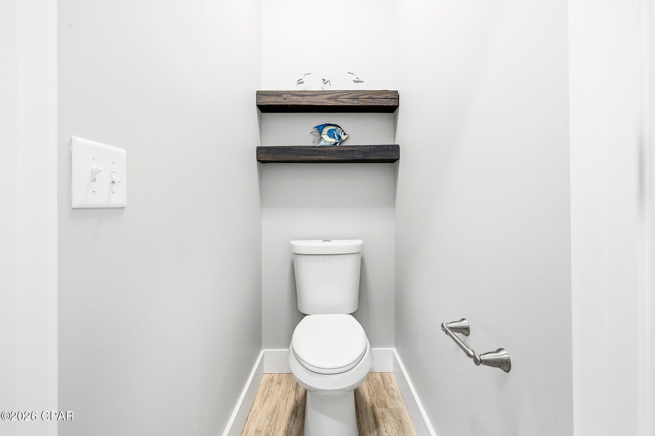 Image 15 For 209 Oleander Drive