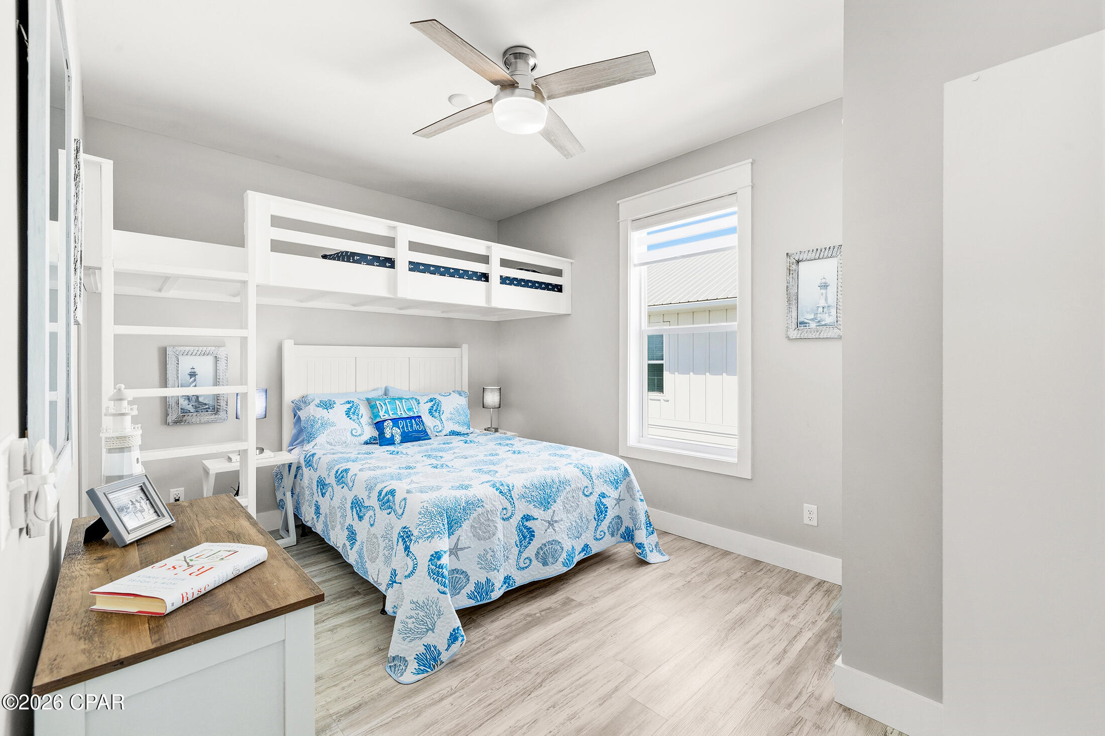 Image 18 For 209 Oleander Drive