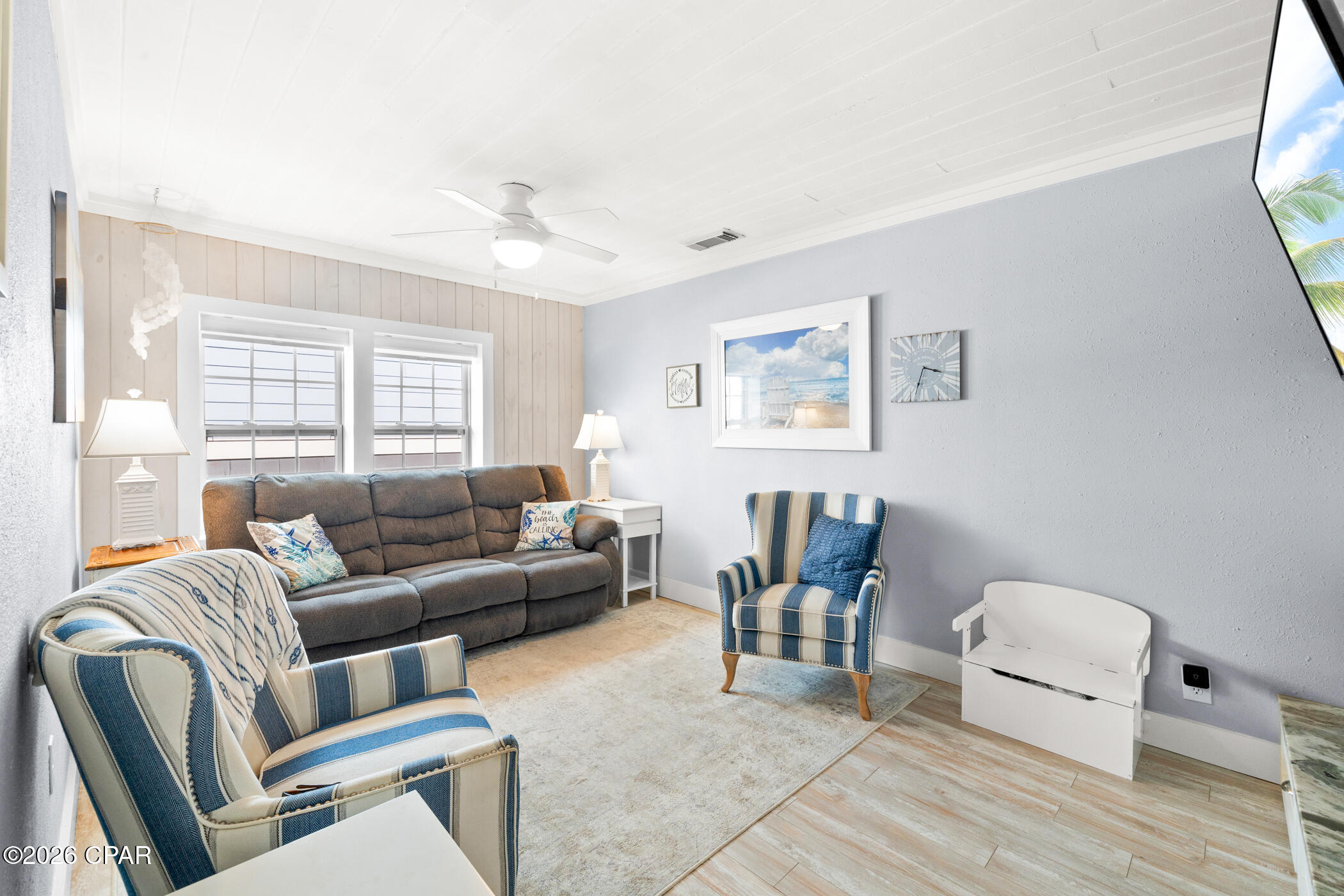 Image 32 For 209 Oleander Drive