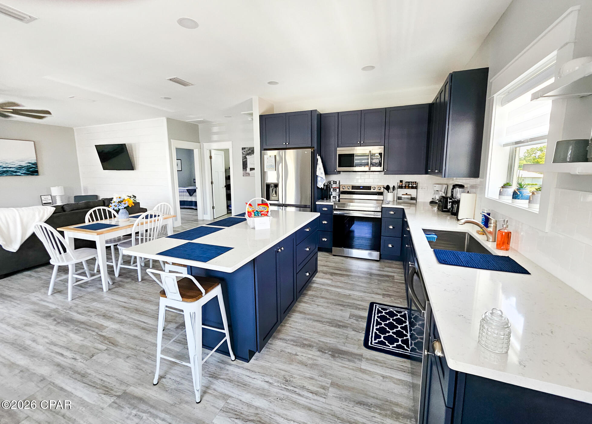 Image 37 For 209 Oleander Drive