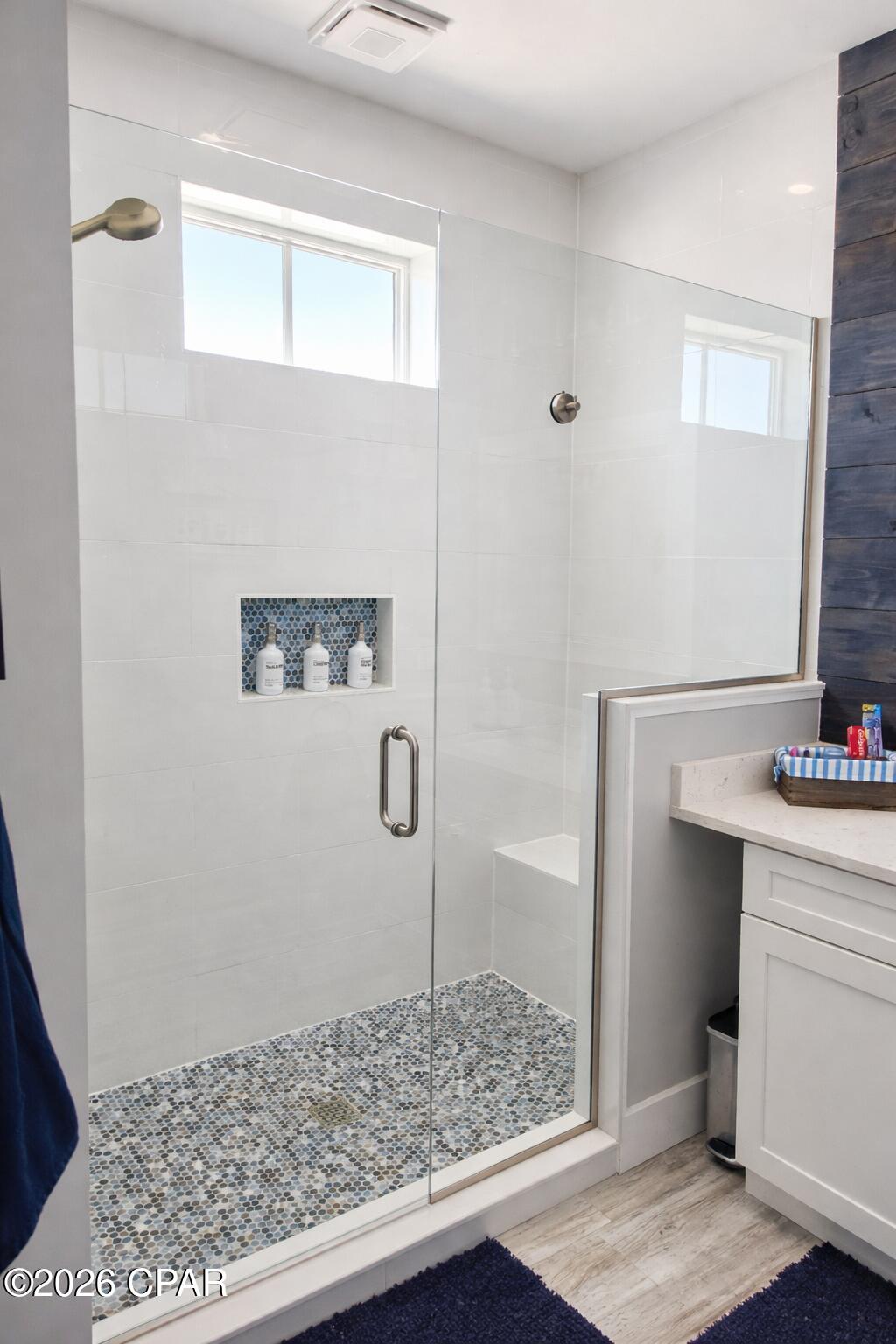 Image 41 For 209 Oleander Drive