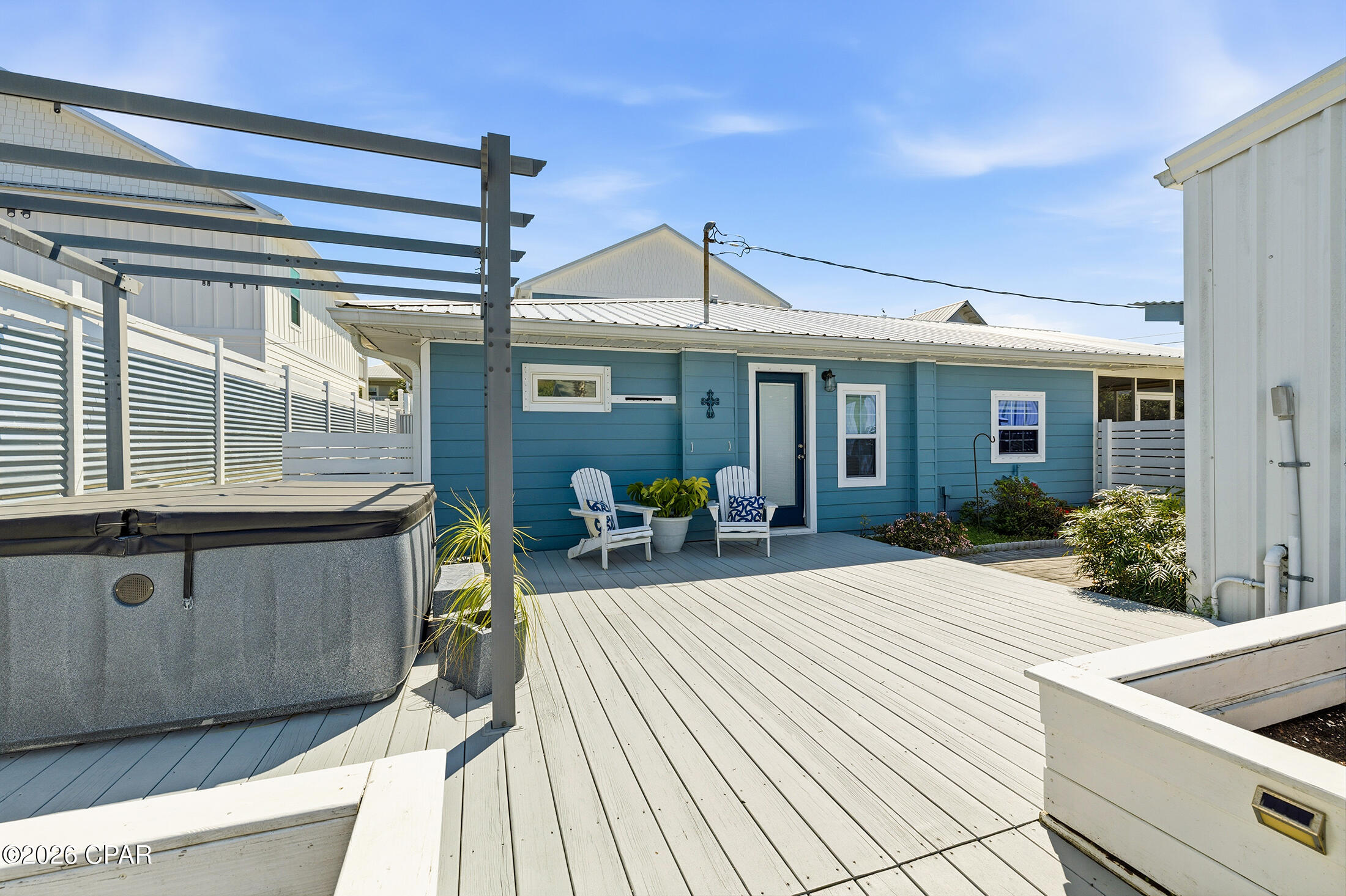 Listing photo id 42 for 209 Oleander Drive