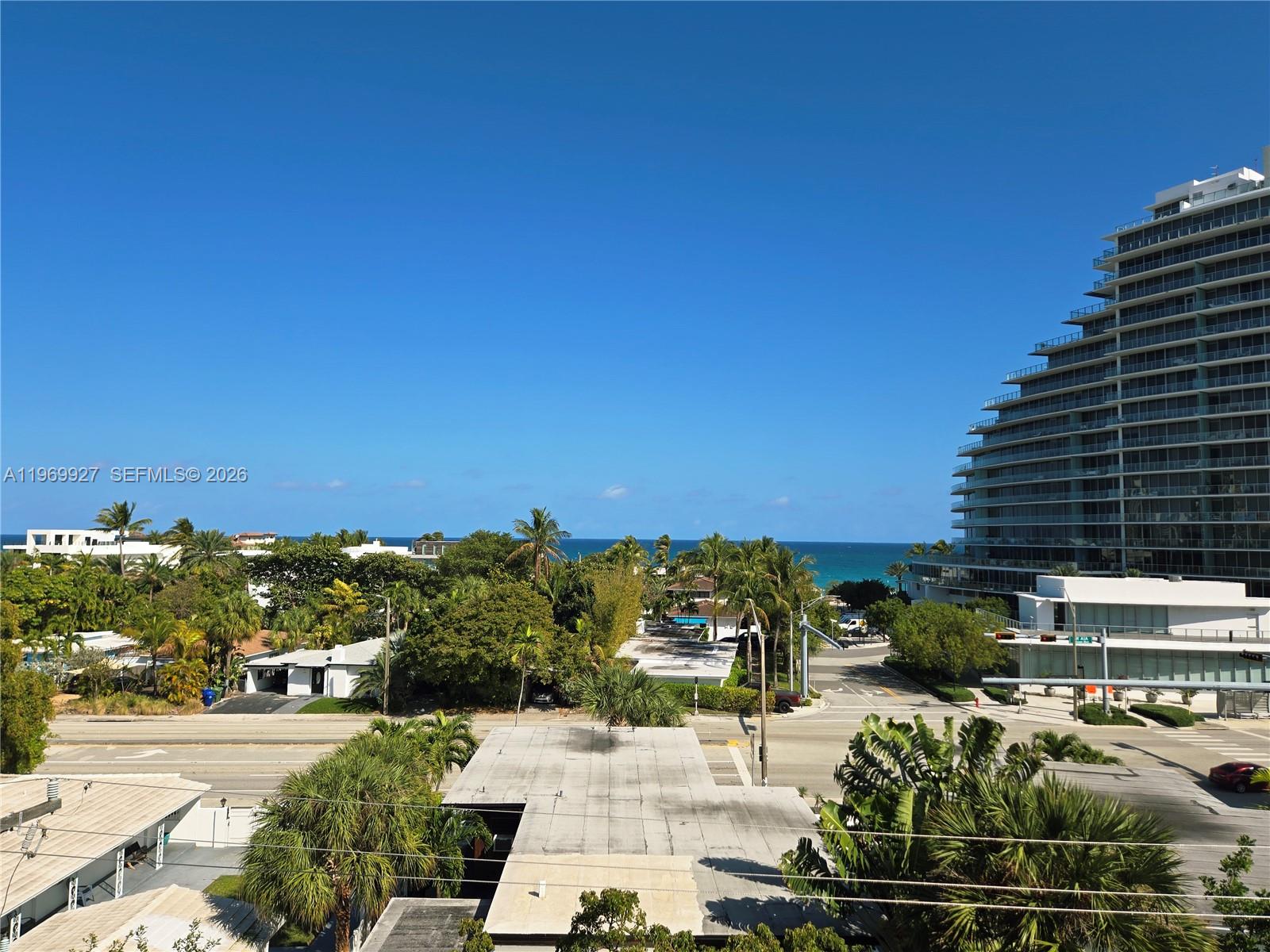 Everglades Club Condo