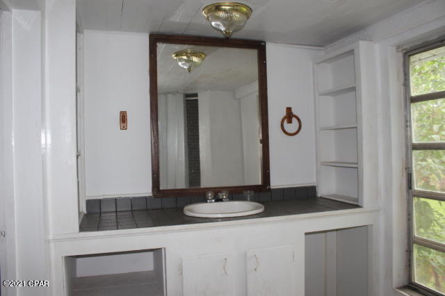 Image 31 For 2497 3rd Avenue