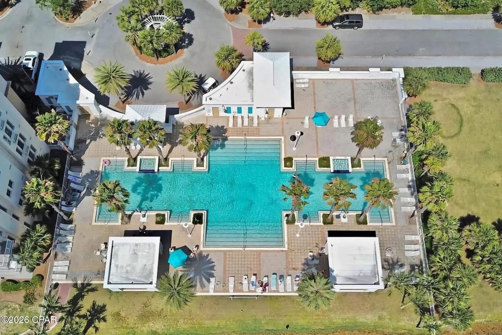 Image 26 For 114 Carillon Market Street 213