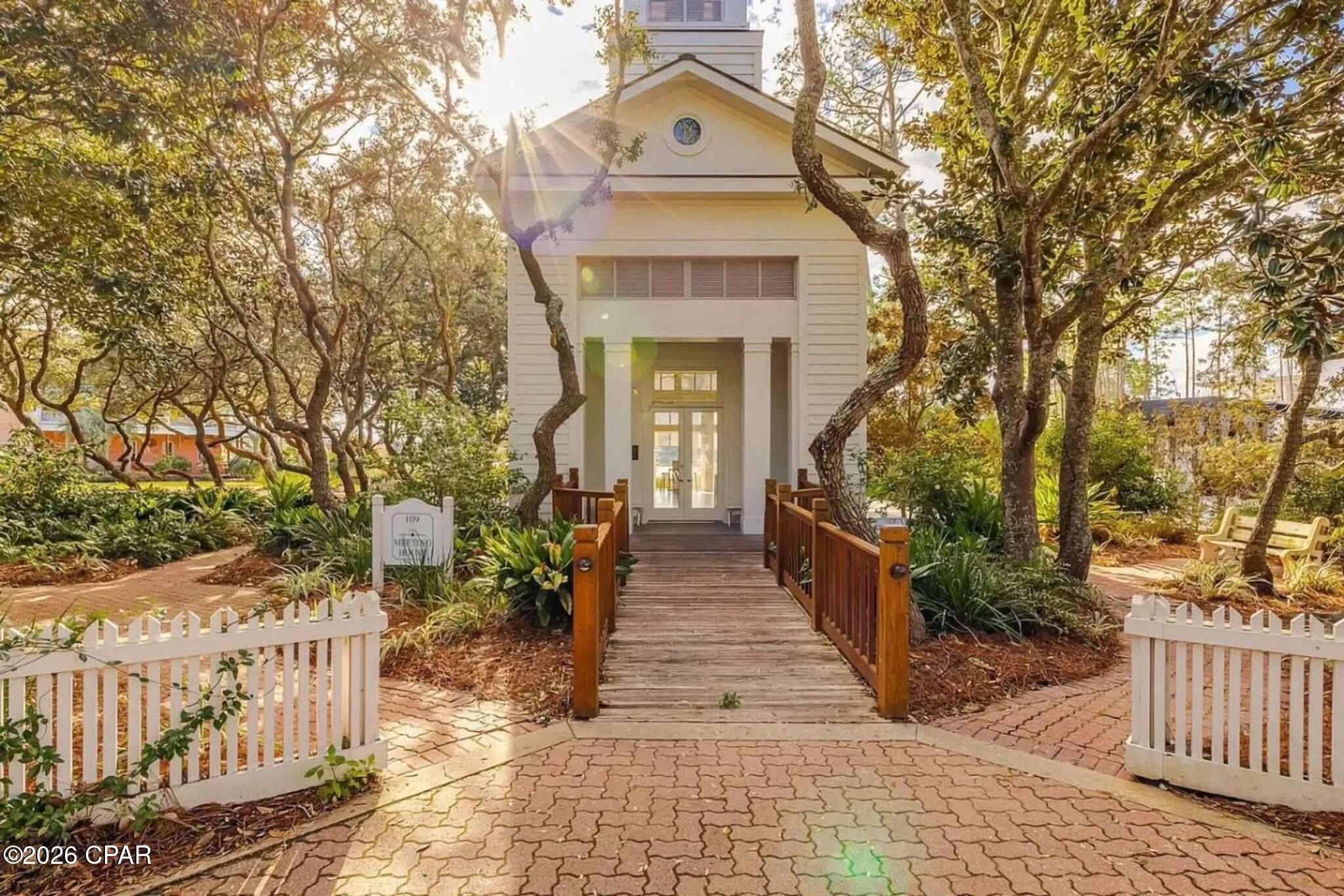 Image 30 For 114 Carillon Market Street 213