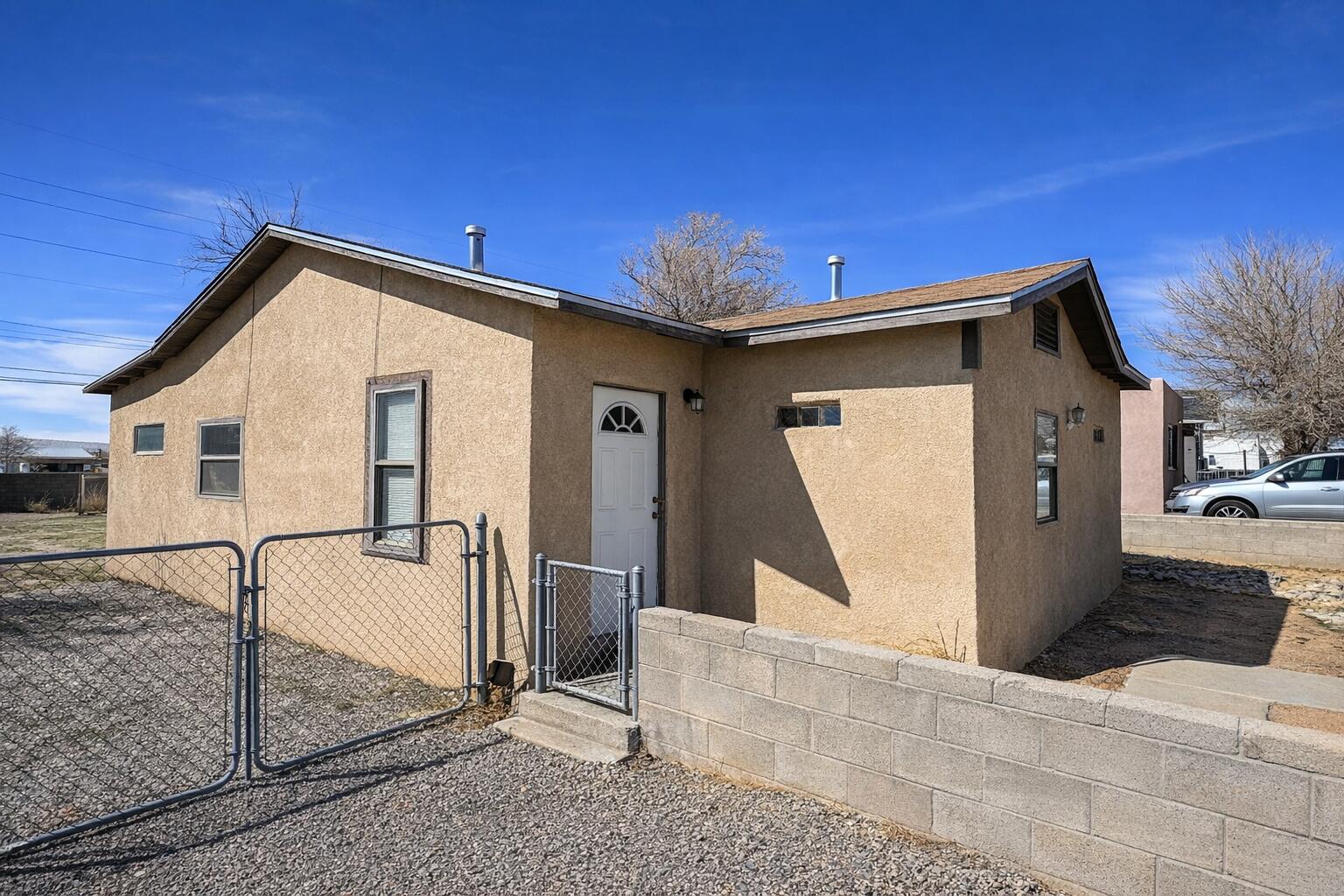 1609 Edith Boulevard, Albuquerque NM 87102