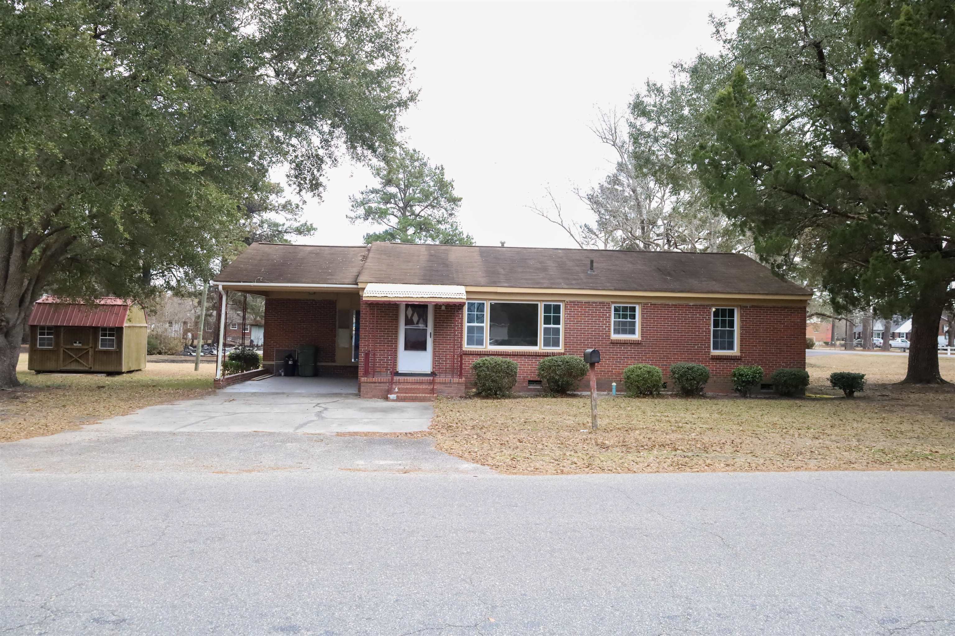 113 S Maple Ave. Andrews, SC 29510