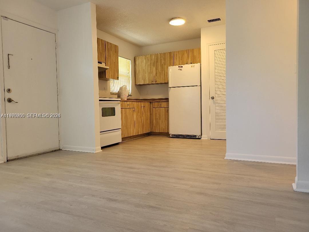 Village Park At Oakland C