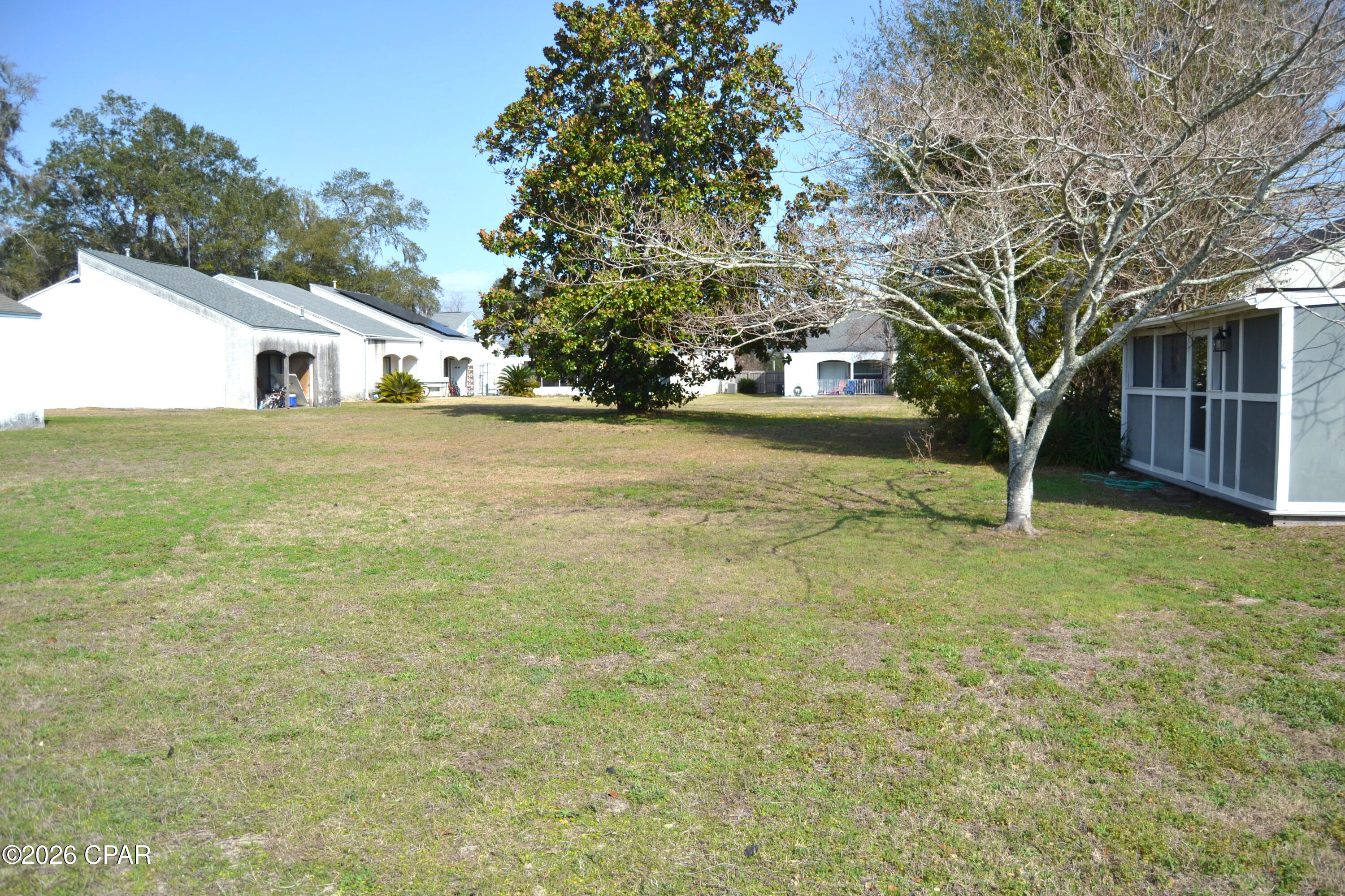Image 15 For 522 Arrow Street