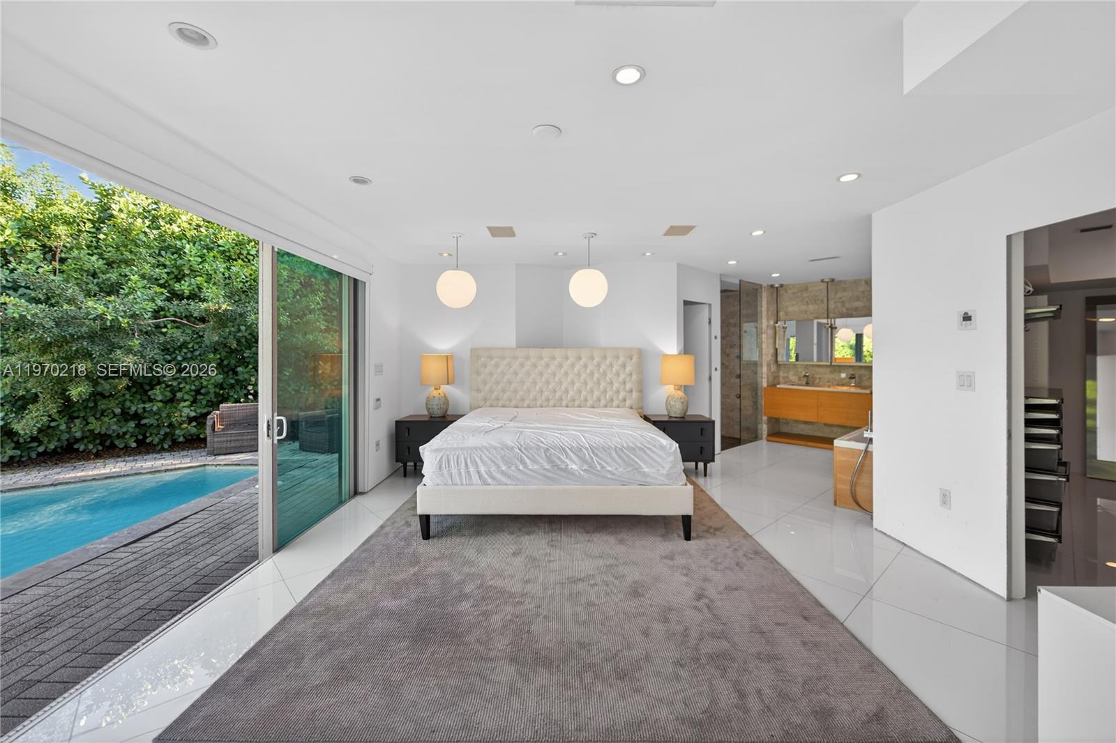 Homes for sale in Miami Beach, FL | 1000 N Shore Dr, Miami Beach, FL 33141 | MLS# A11970218