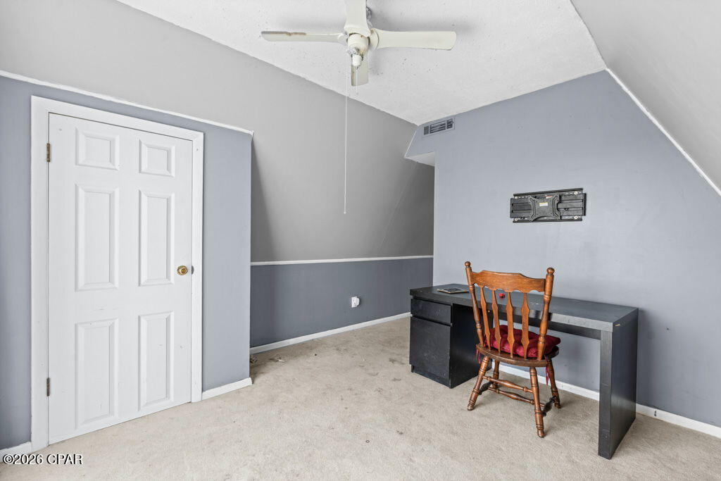 Image 16 For 403 Transmitter Road