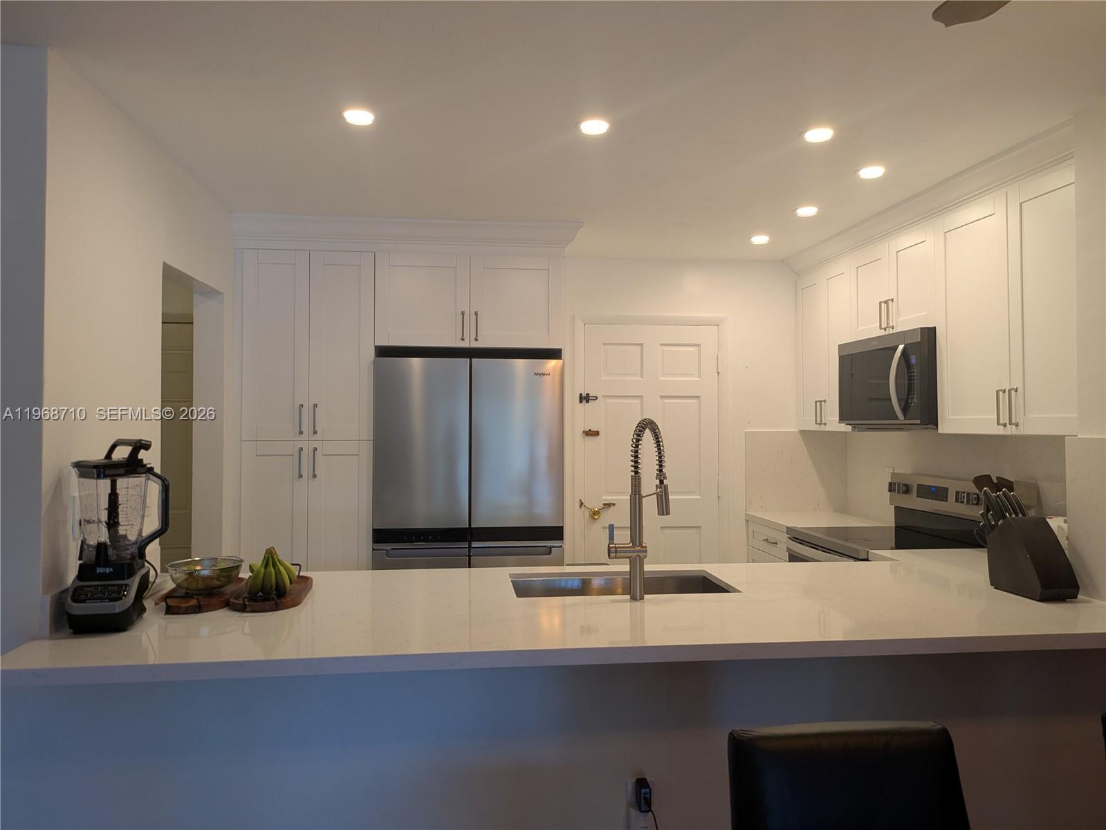 Woodside In Kendall Condo