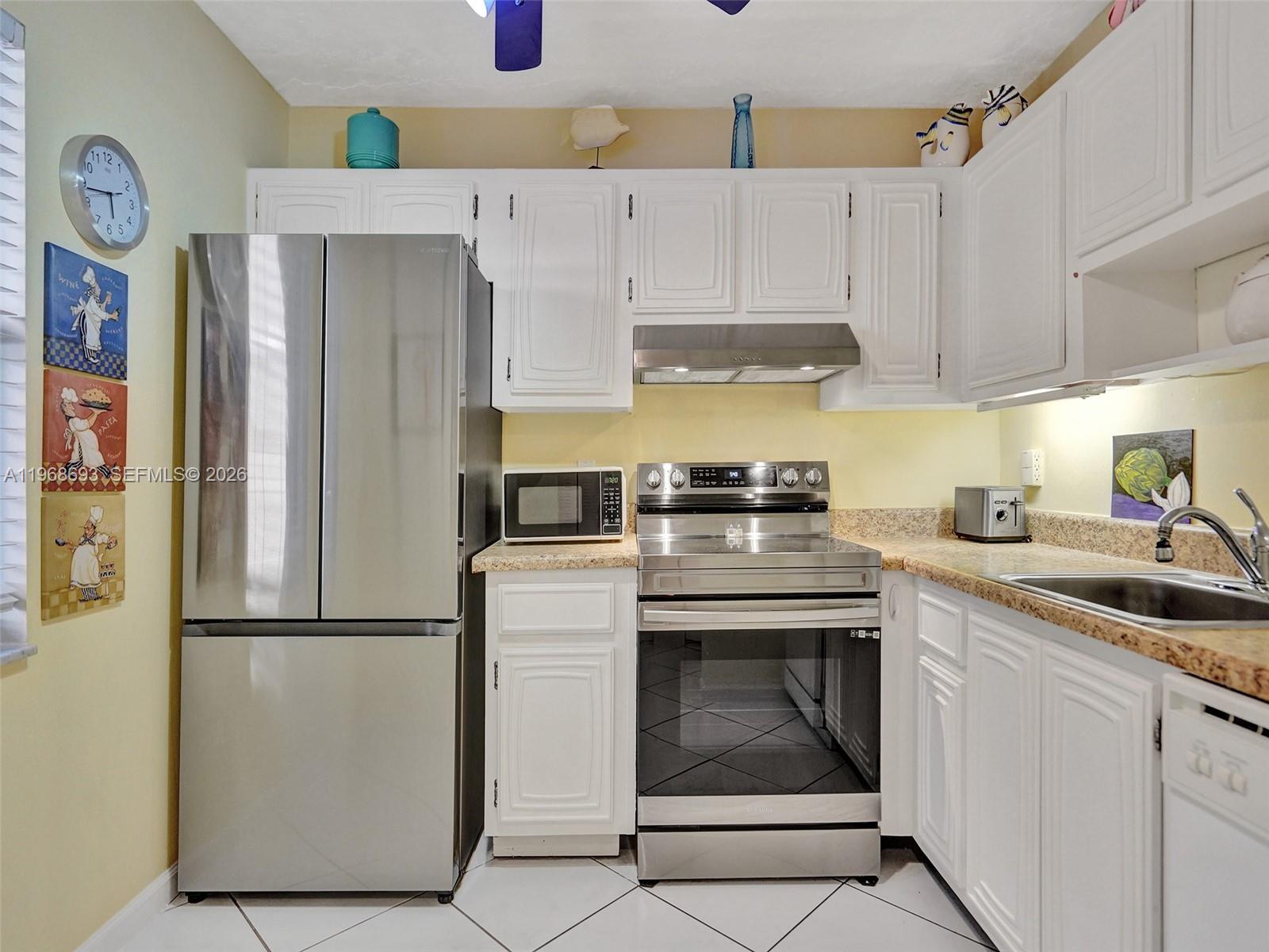 Somerset No Six Condo