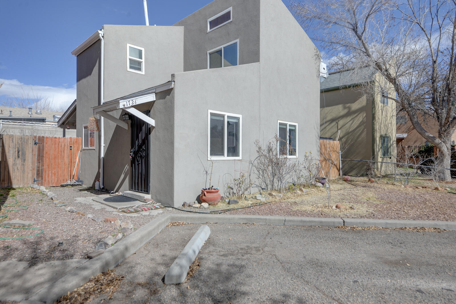 1721 Vail Place, Albuquerque NM 87106
